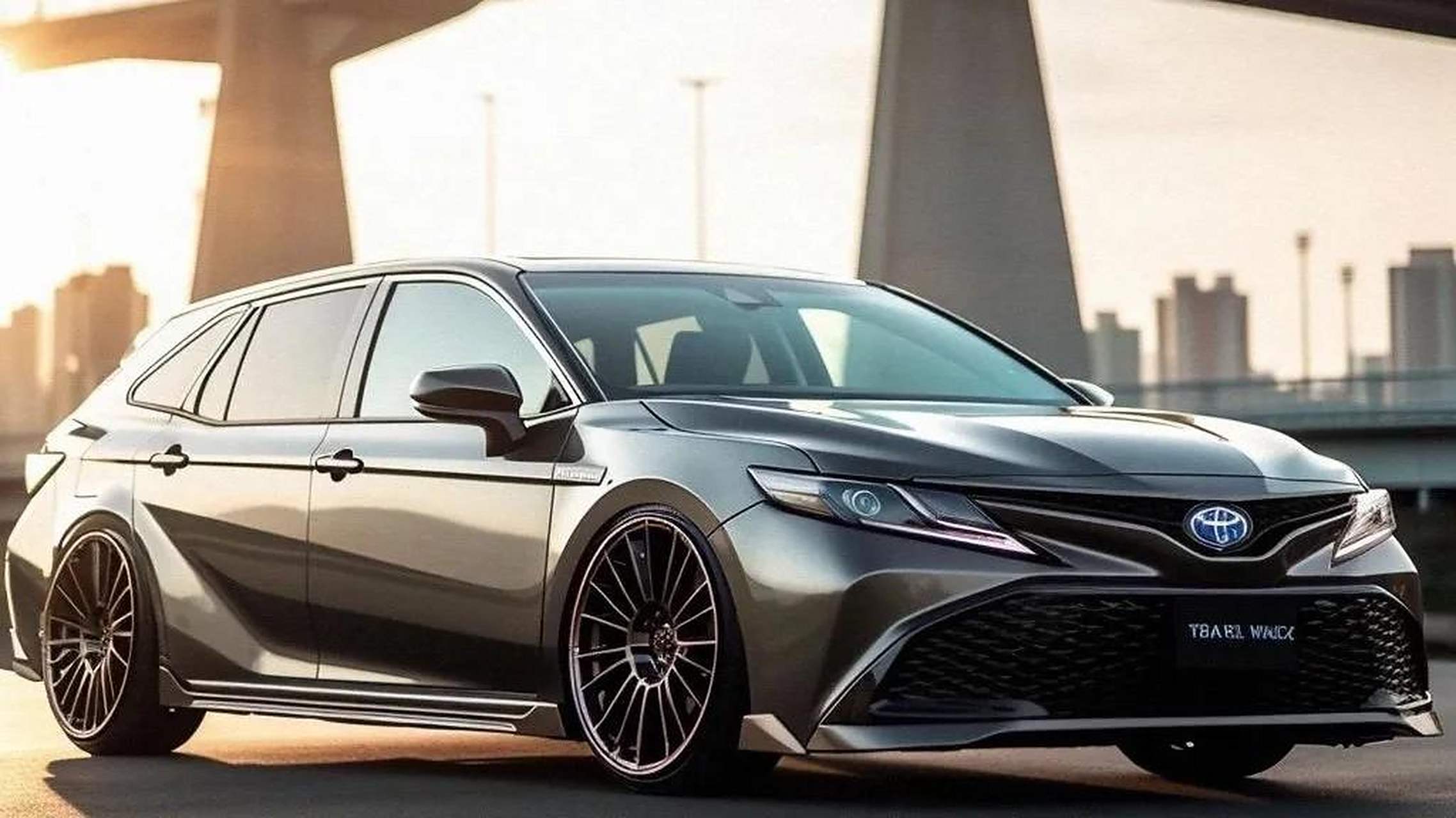 全新丰田凯美瑞旅行车预览图!这是把塞纳压扁了的凯美瑞吗?