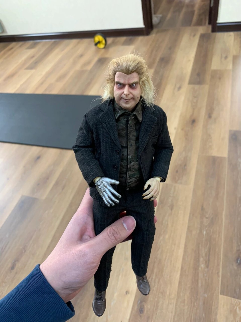 虫尾巴和小巴蒂克劳奇 分享一下由staracetoys出品的小矮星彼得和自d