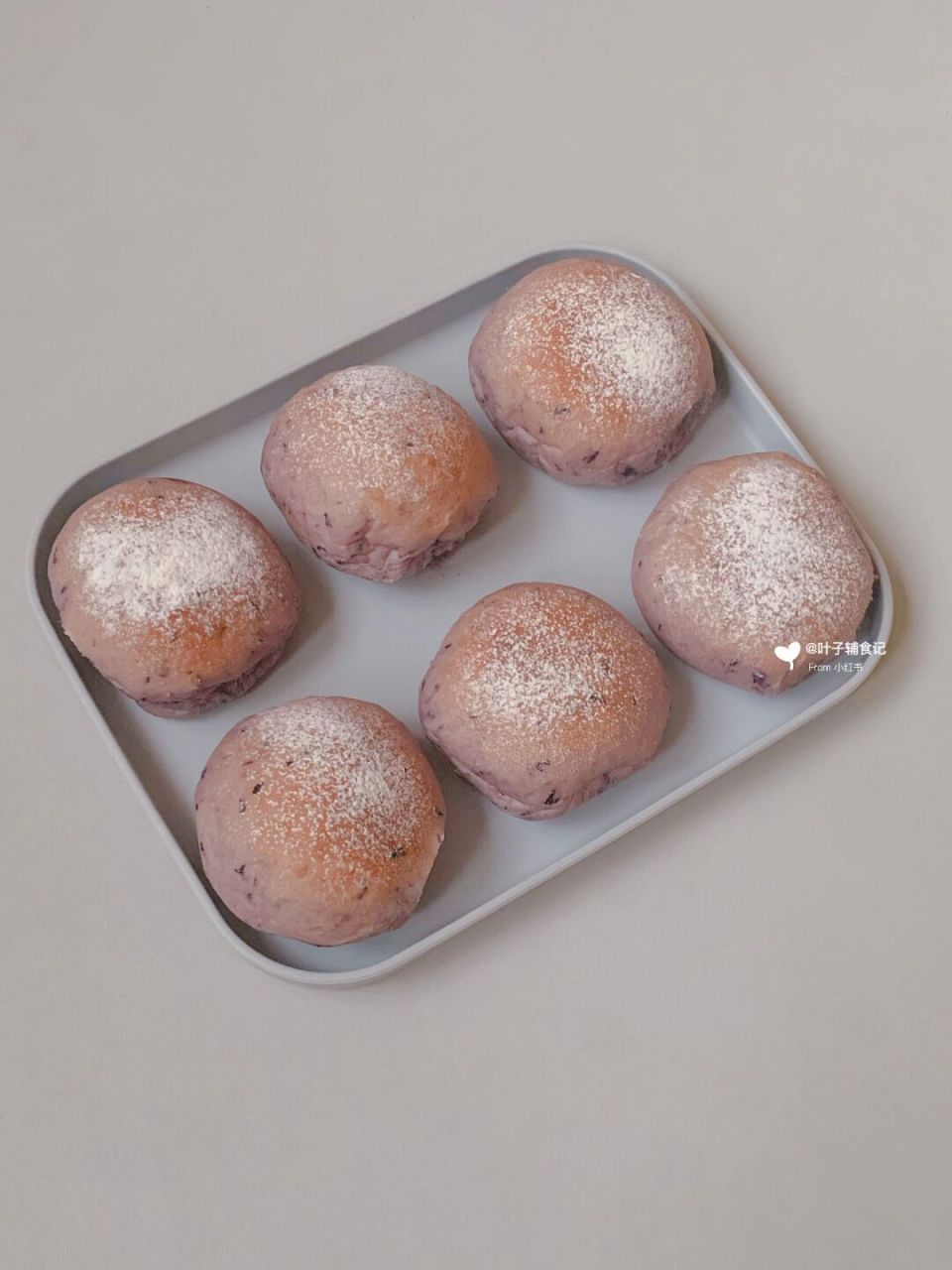 宝宝版的蓝莓夹心小餐包来啦～小叶子超爱的一款面包～软fufu的口感