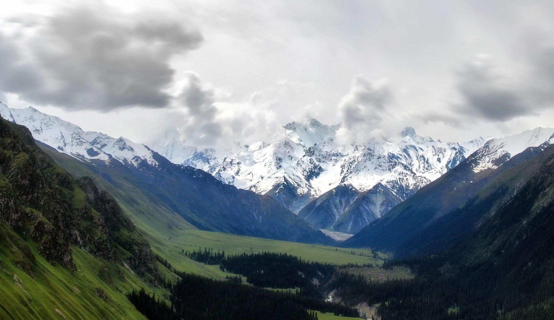 在夏塔古道看到的是汗腾格里峰吗?