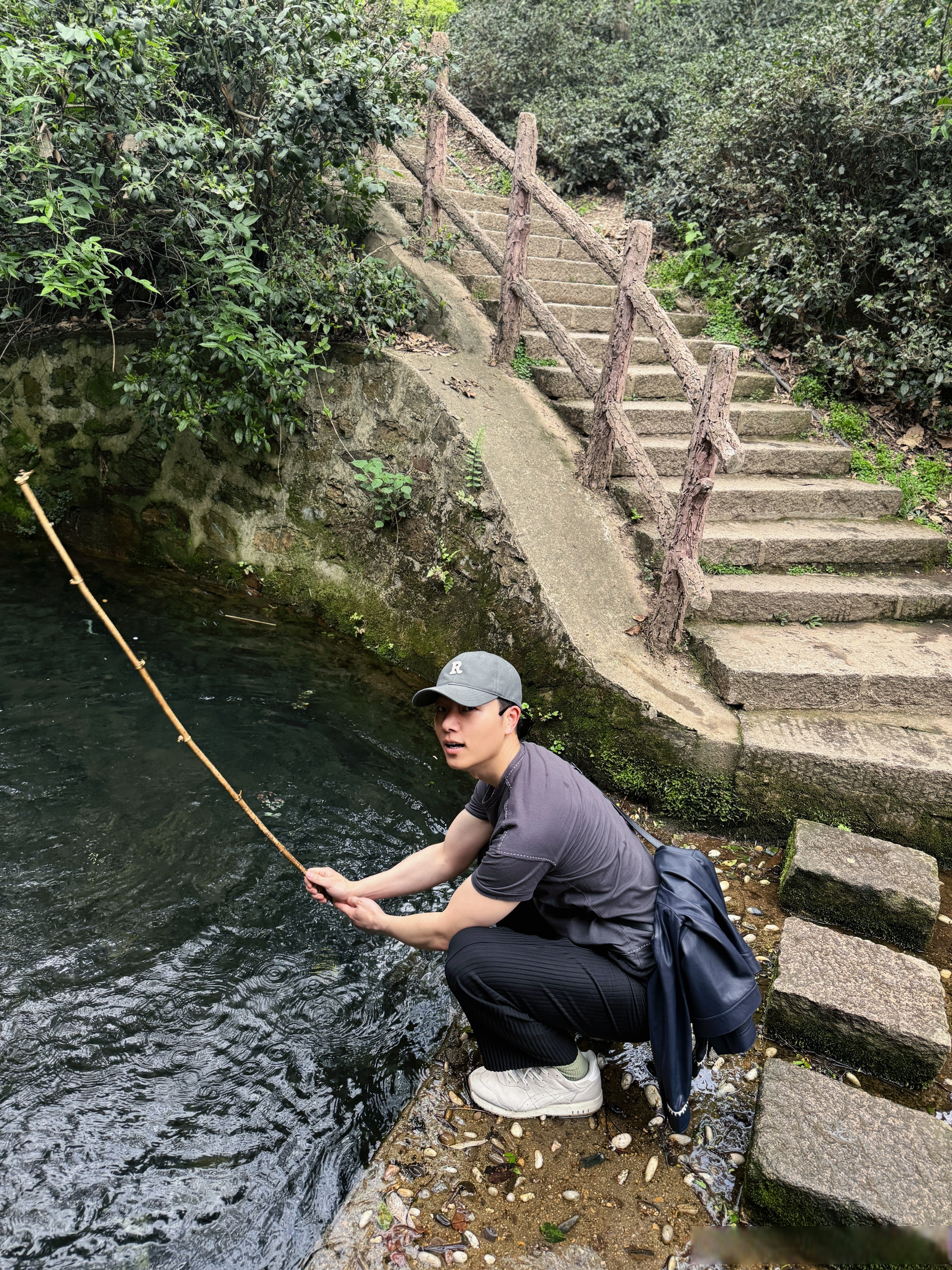家乡是最美的信阳·震雷山风景区(平山塔)