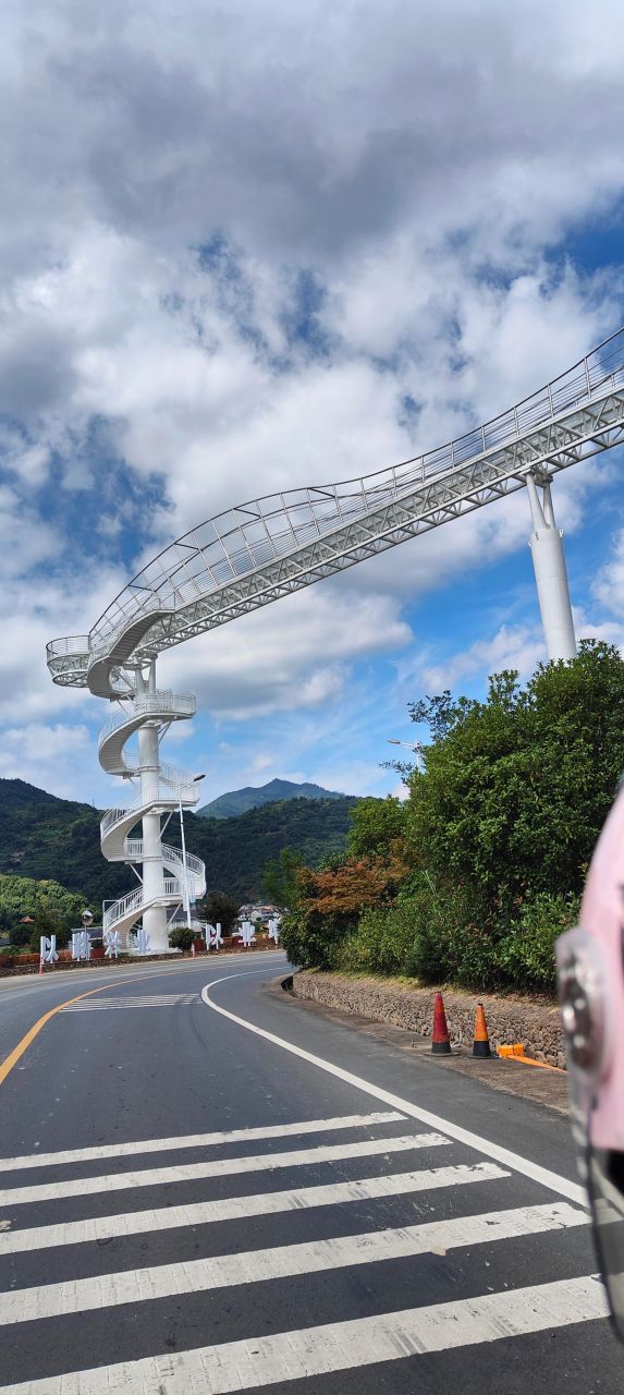 临海羊岩山庄详细介绍图片