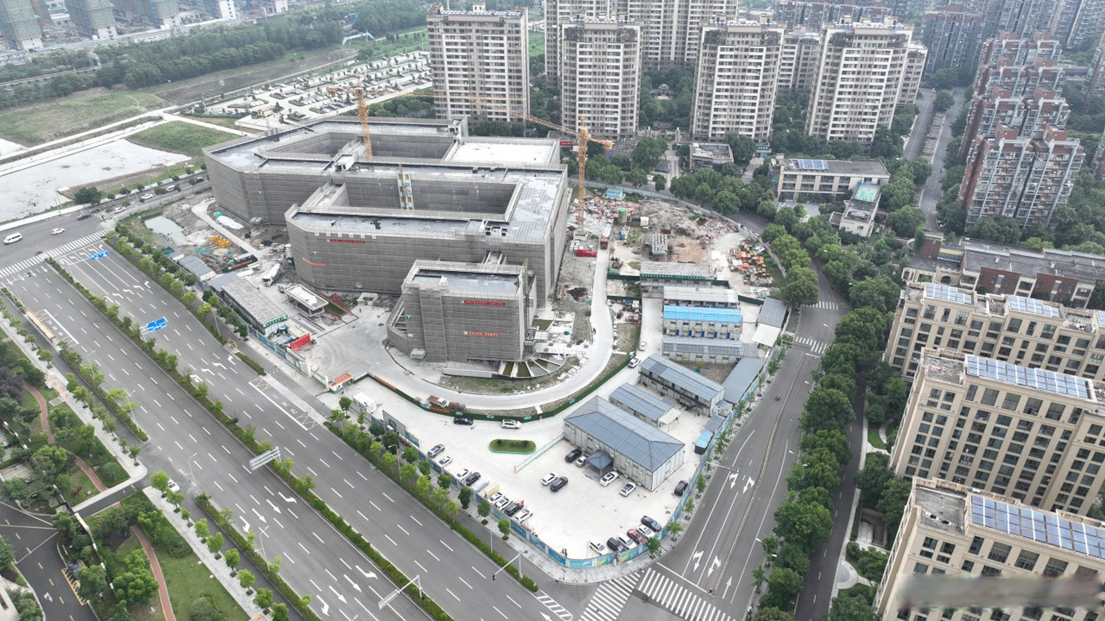 【德培小学(金源校区)完成主体结顶 月底完成相关验收】#连通区县