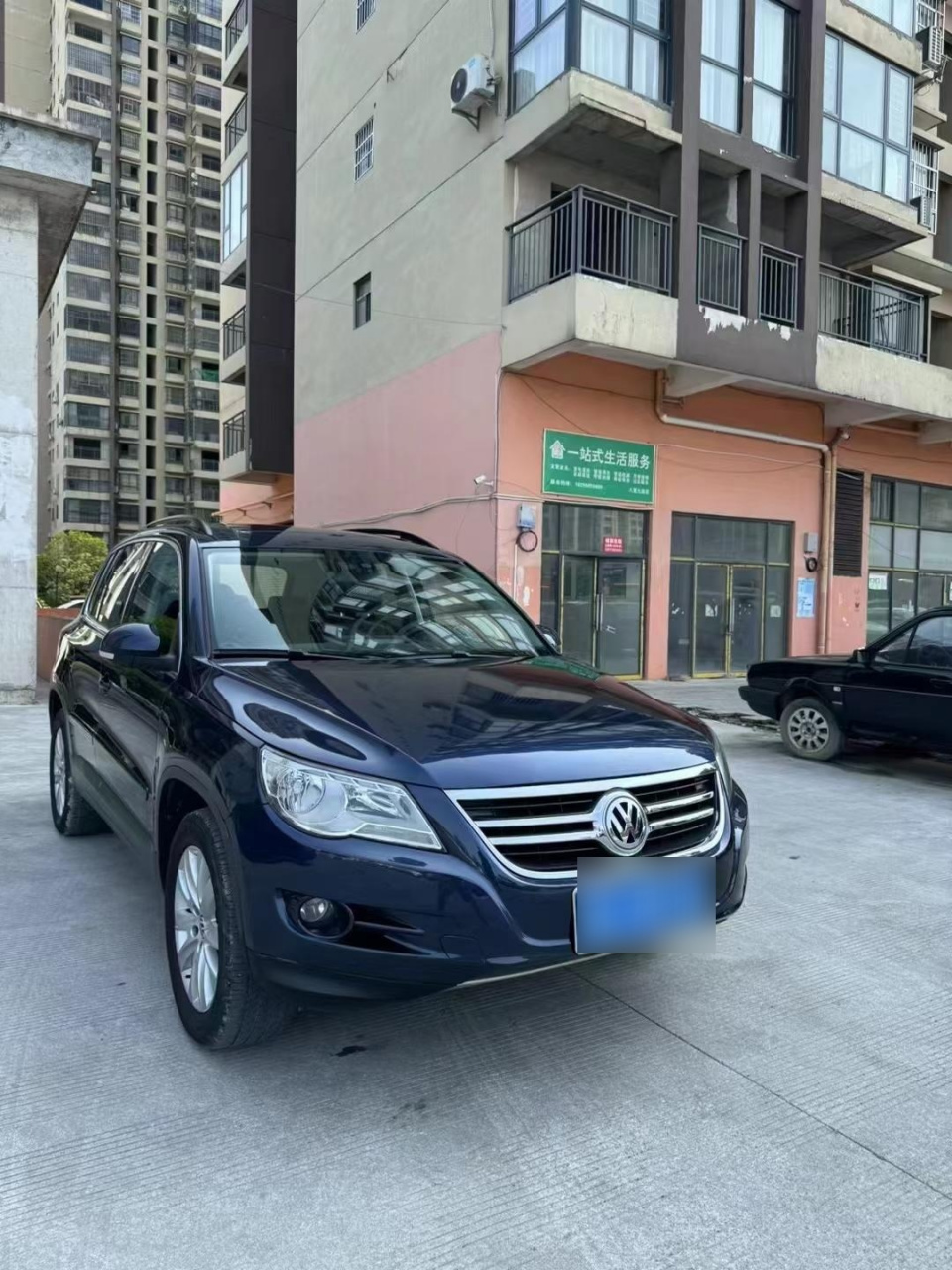 新到极品2011年上牌  大众途威  大城市一手车 整车原装德国进口