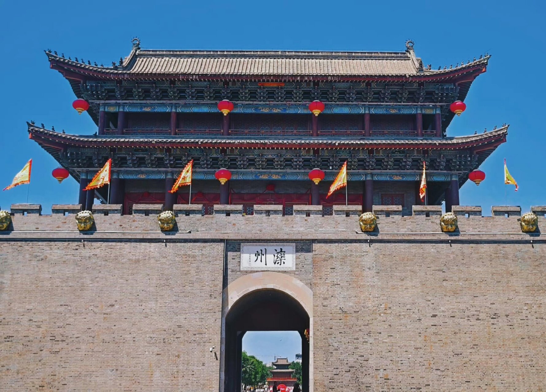 滦州古城游玩攻略 95滦州古城复原千载历史古迹,景区以仿古建筑