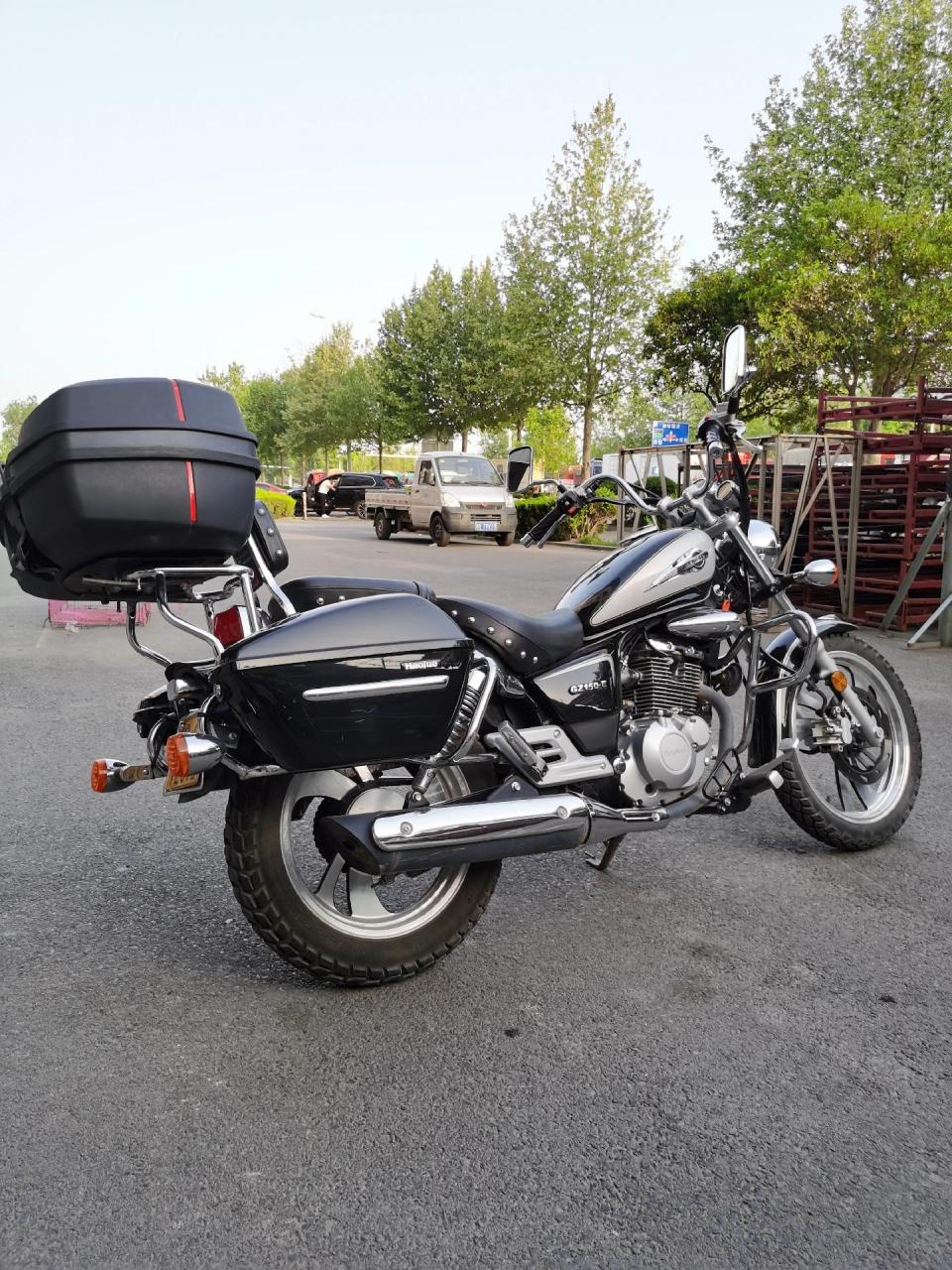 豪爵铃木悦酷 gz150    19年7月上牌 实表22622公里 一手户 轮胎换的