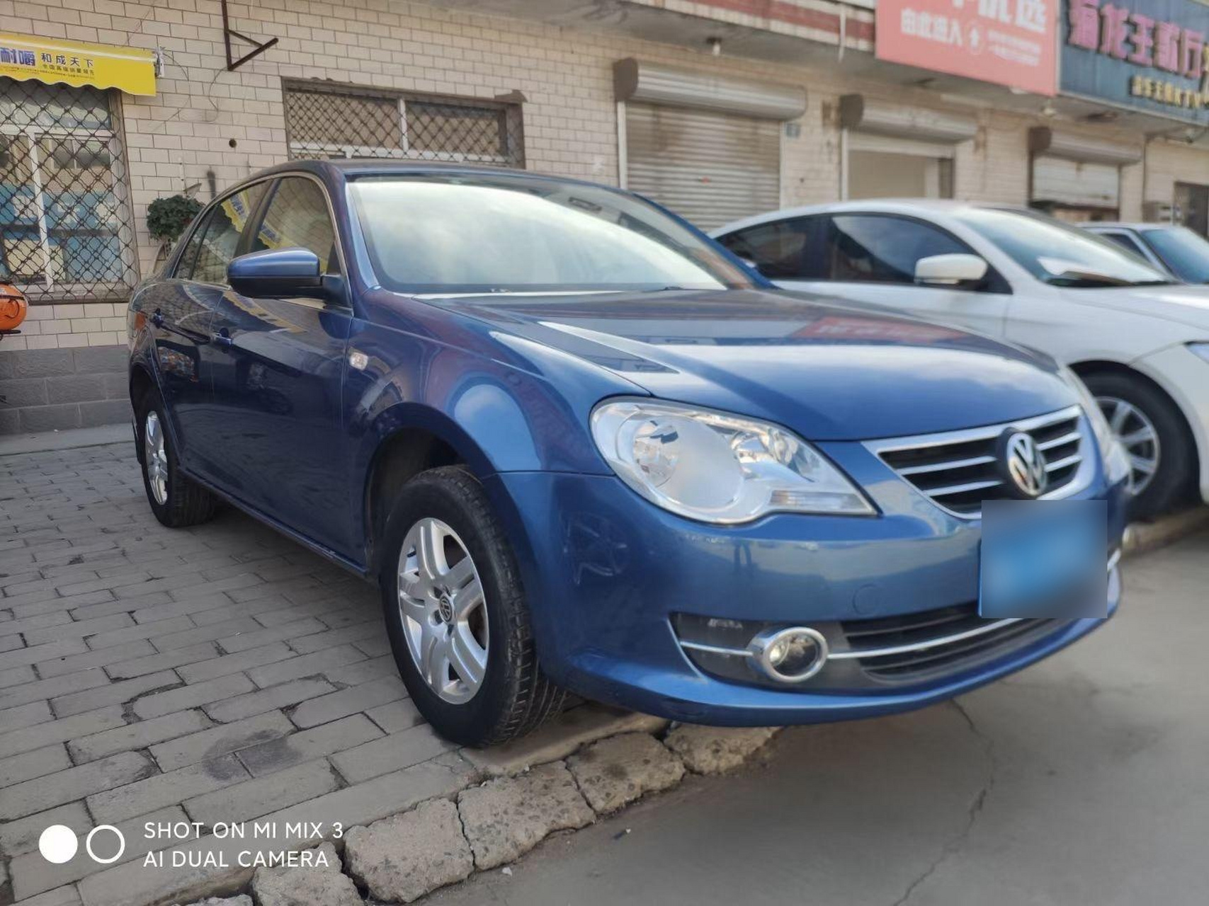 11年蓝色宝来自动挡.