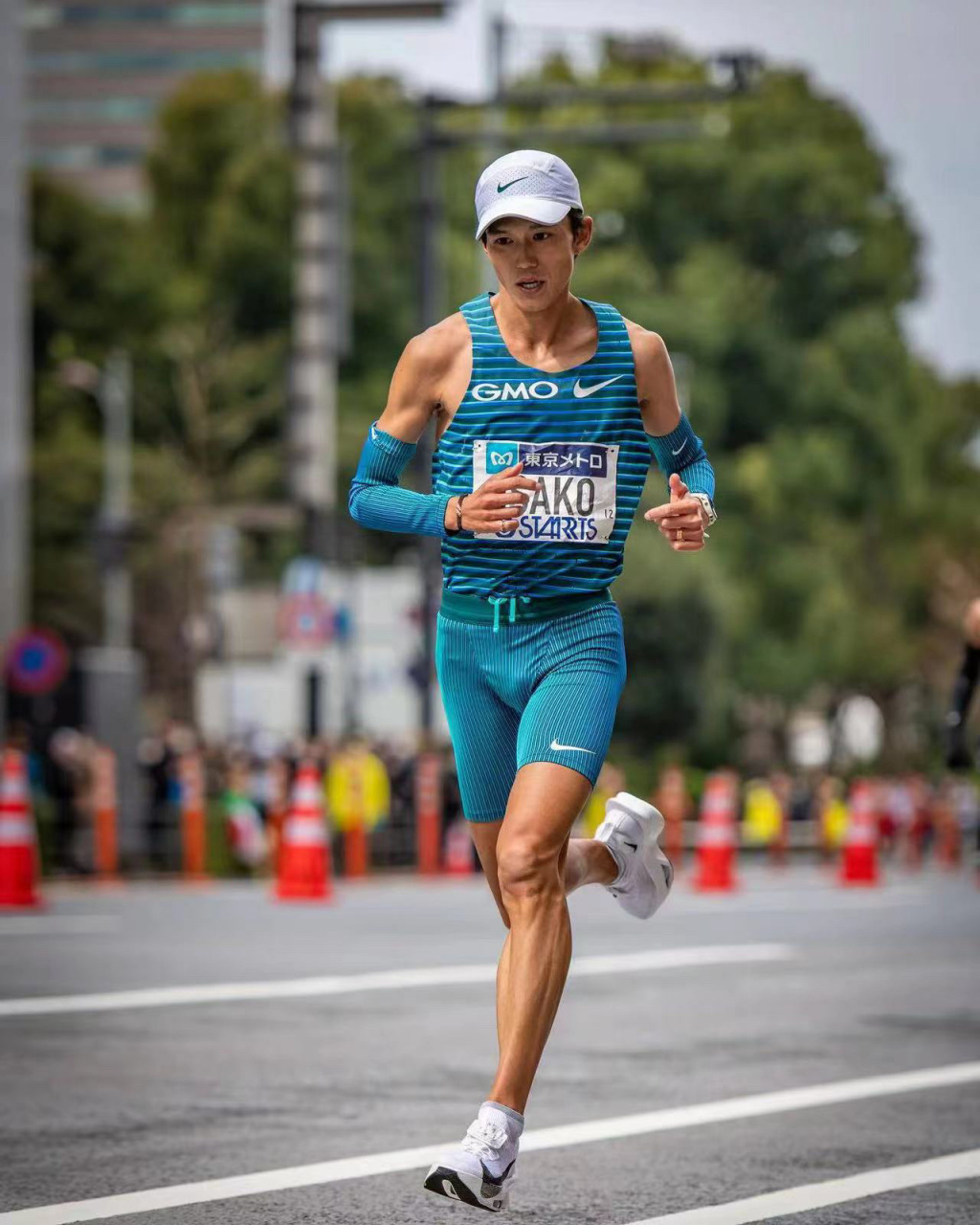 东京马拉松 | 大迫杰 大迫杰在今天的东京马拉松 跑出日本人第三 顺利
