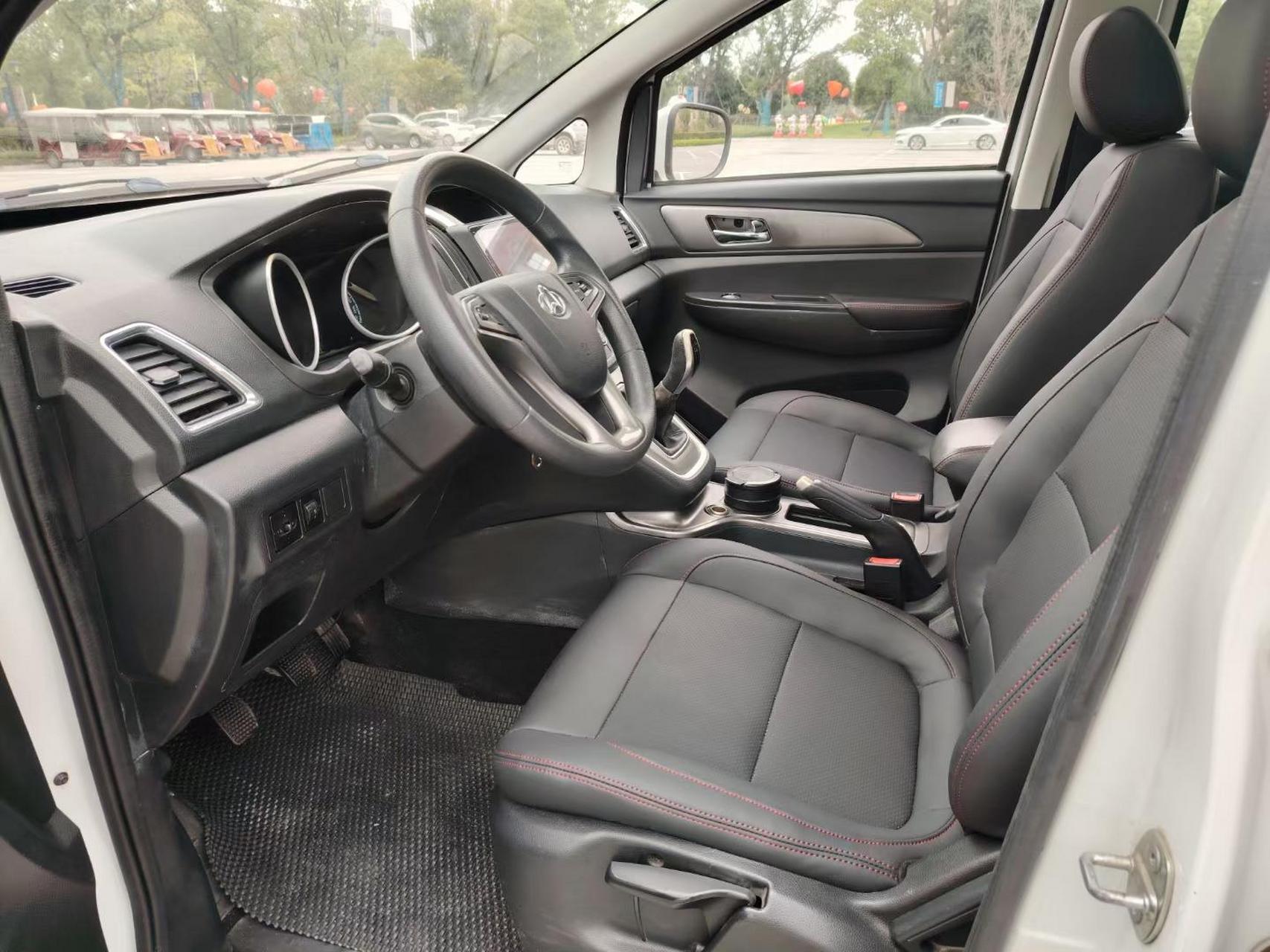 2017年长安睿行s50,七座商务面包车,一手原版无事故,1.