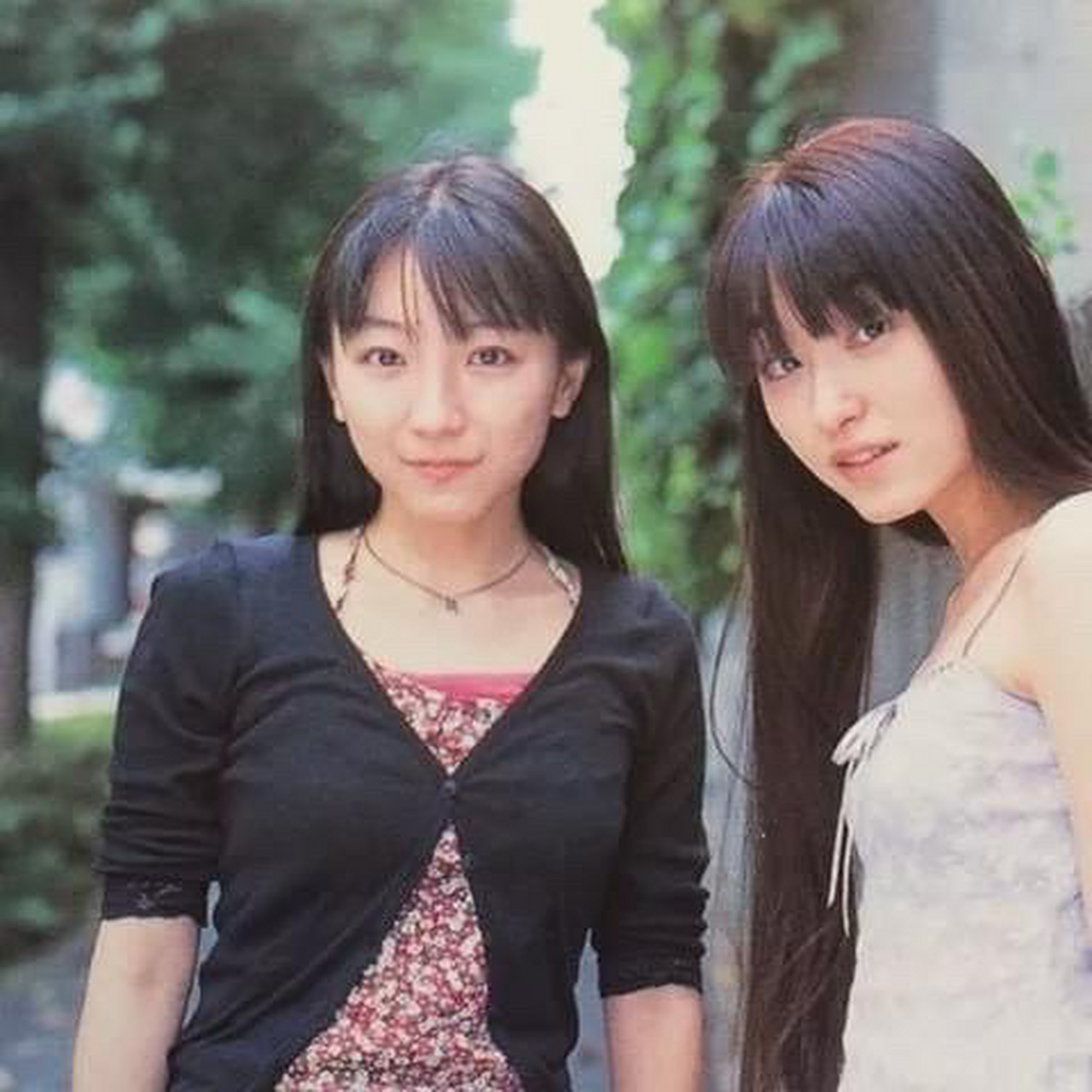 2000年,由声优堀江由衣和田村由加莉结成的组合大和抚子