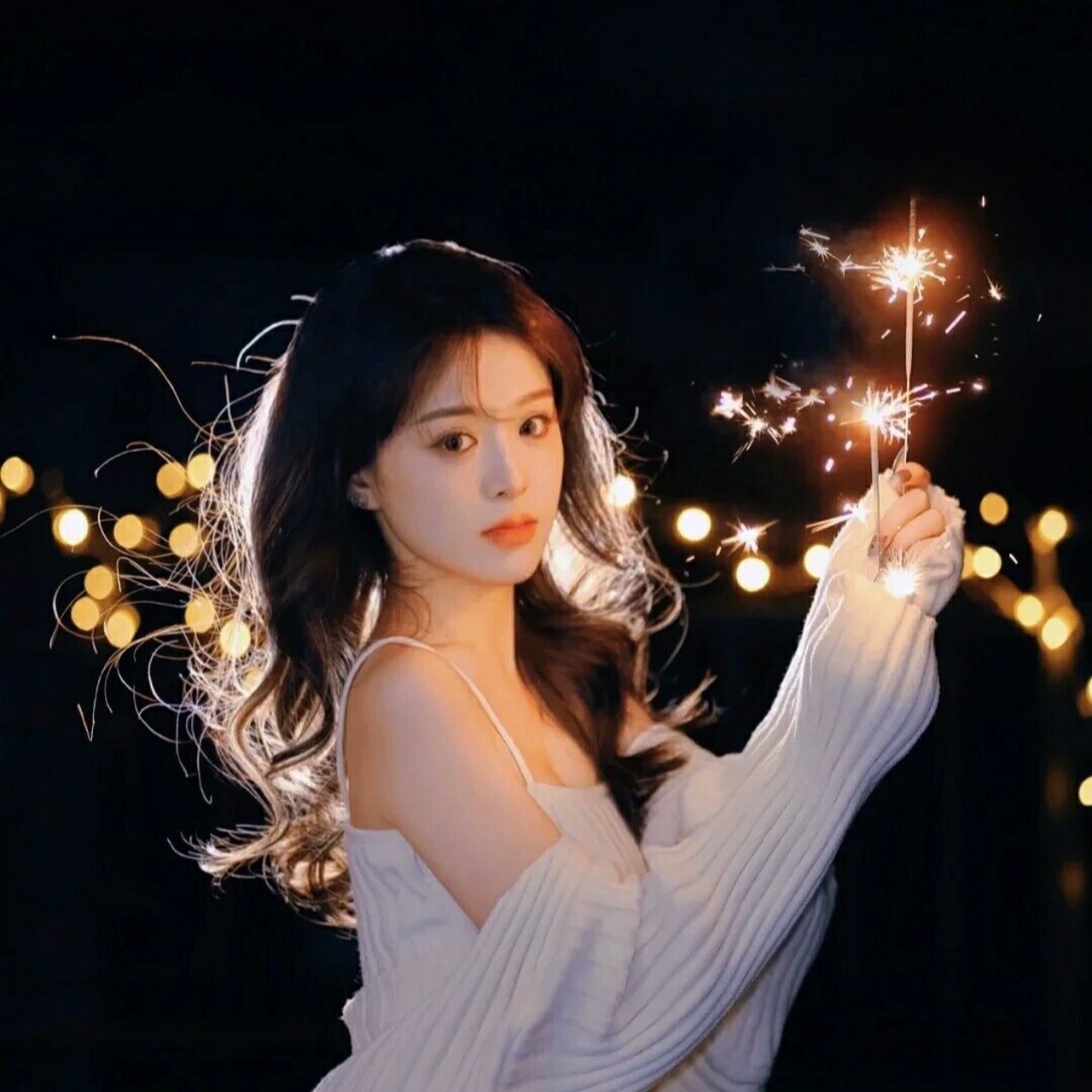 超仙女生放烟花头像 不喜勿喷,自行拿图