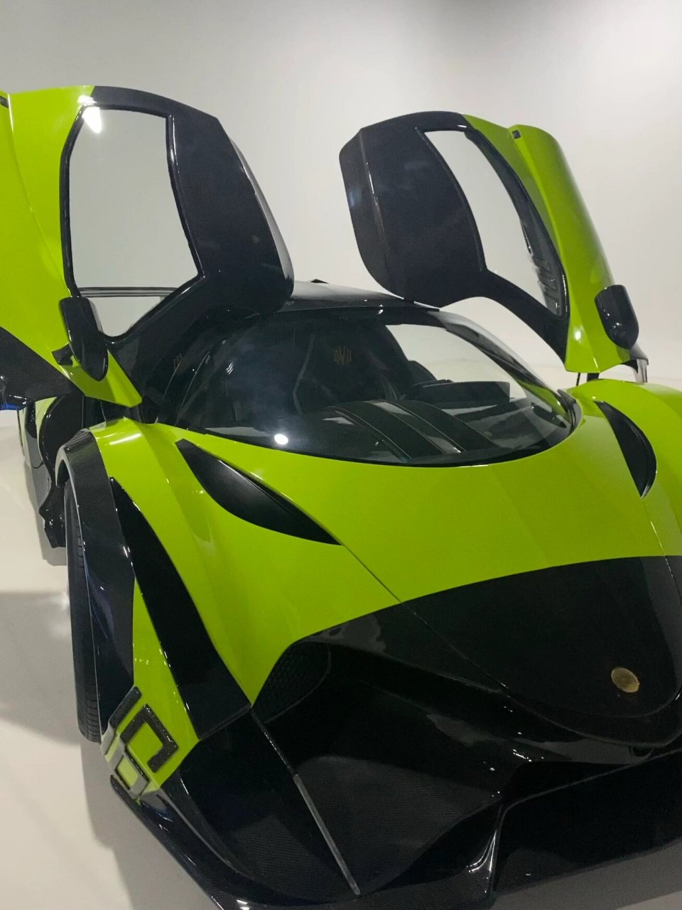 全球最快超跑恶魔devel 16 超跑界找不到对手的神车 帅吗?