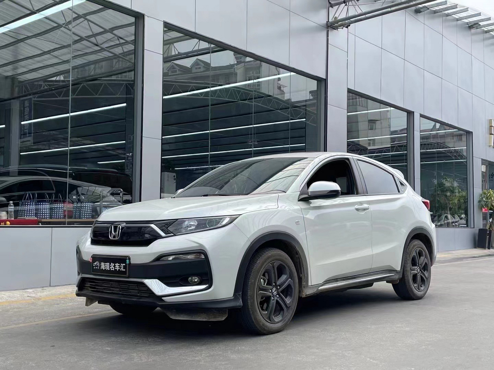 68万,首付3万多提车 【品牌型号】21款本田xrv 220turbo 舒适版