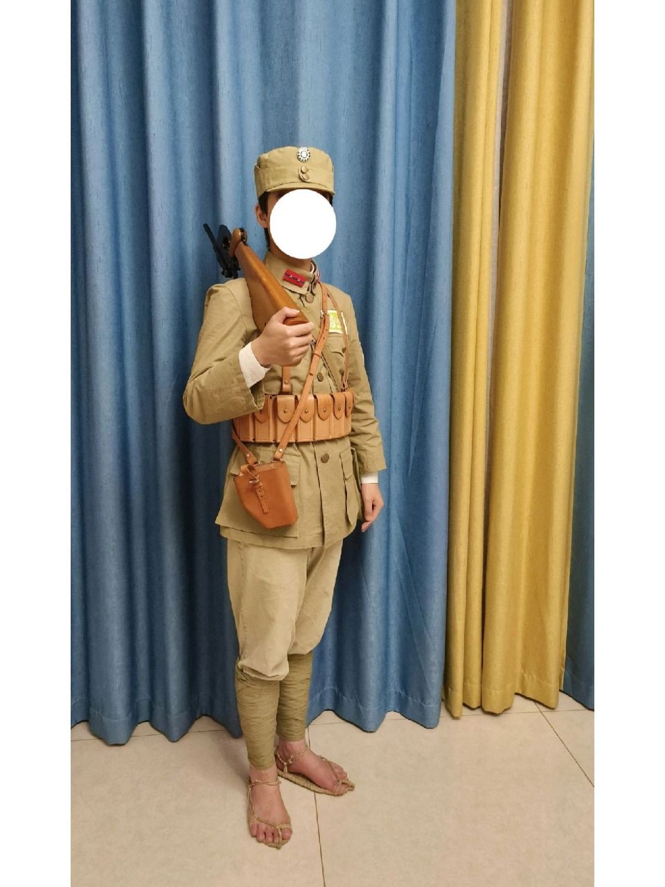 抗战时期中国军人造型分享 持驳壳枪的国军第五军军士 初次分享重演