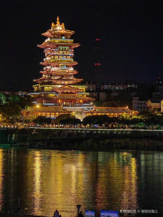 绵阳越王楼夜景太美了