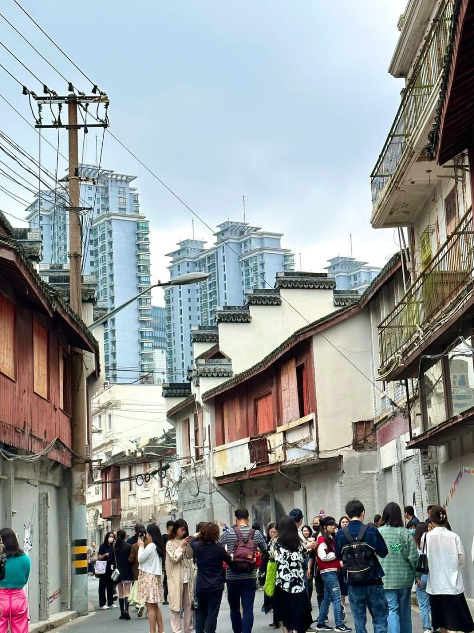 南市区近5年都没有这么多人吧!