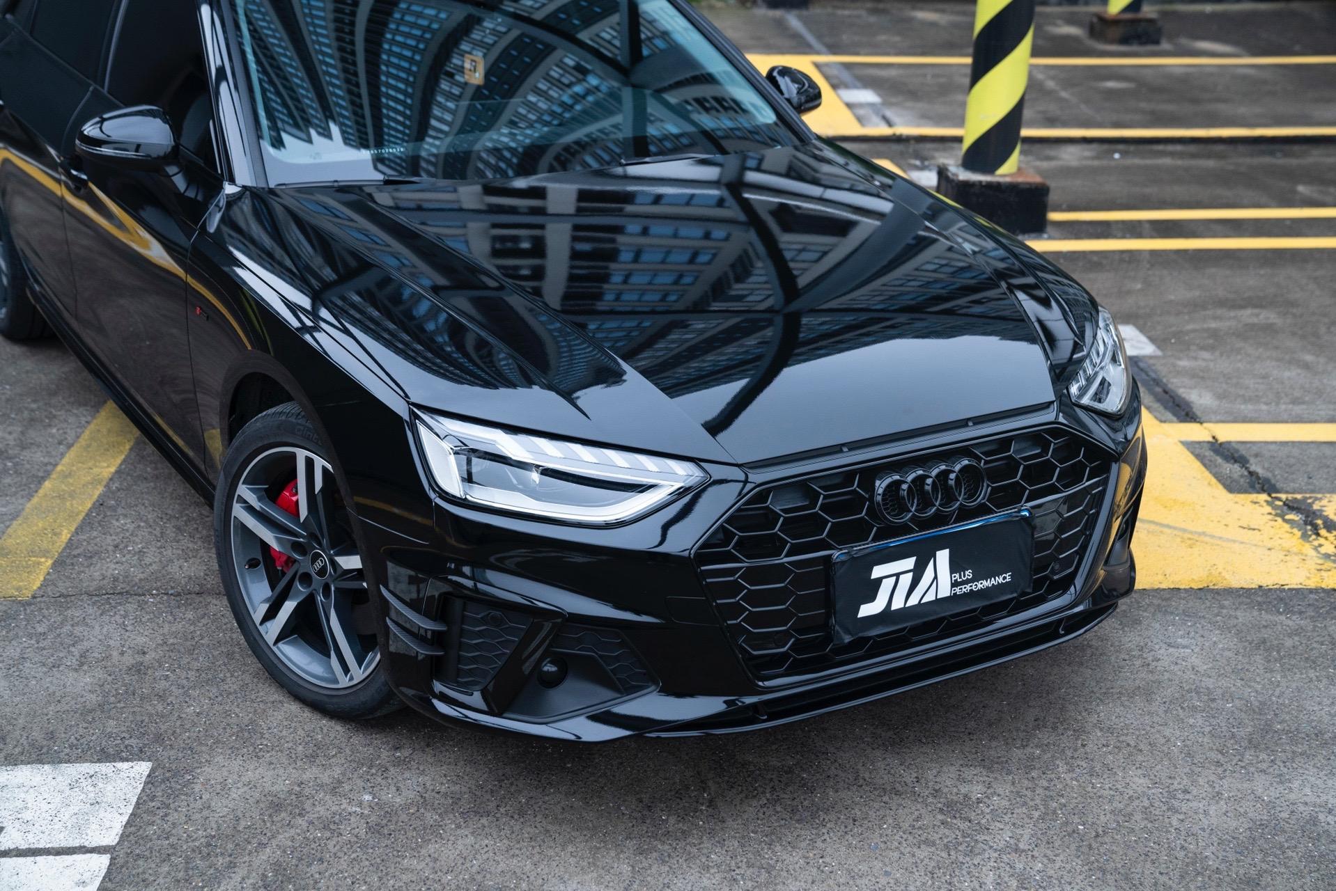 奥迪a4l改色 axe钢琴黑 黑色是最极致的纯粹,所有颜色走到尽头都是