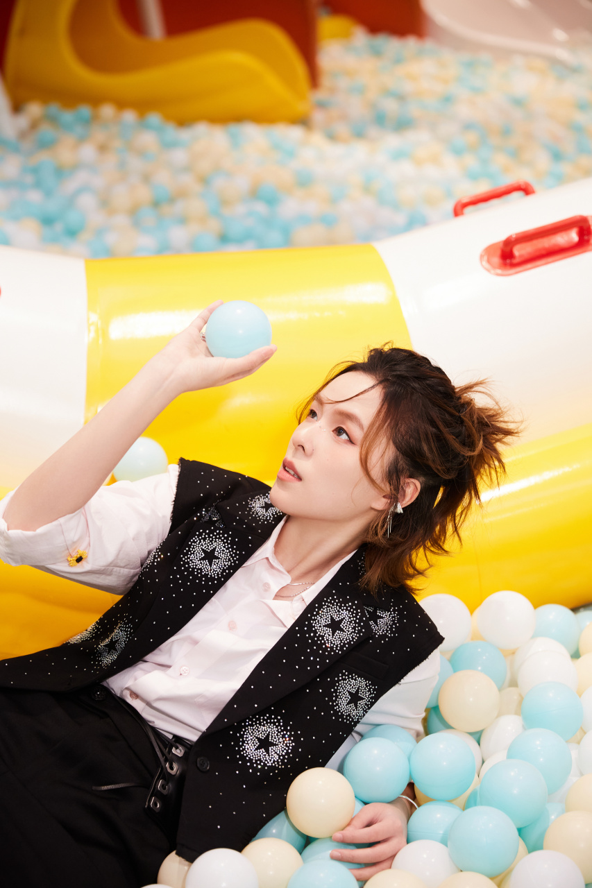 杨芸晴超话#杨芸晴br76念念不忘暖冬音乐会# 旅途中肆意成长,定格童趣