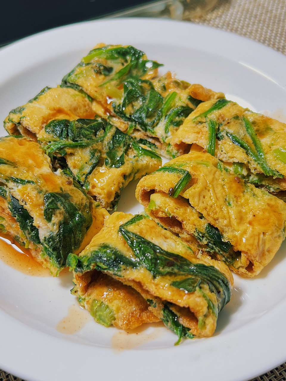 92菜谱:菠菜蛋卷 986993 菠菜200克,鸡蛋3个 71制作过程