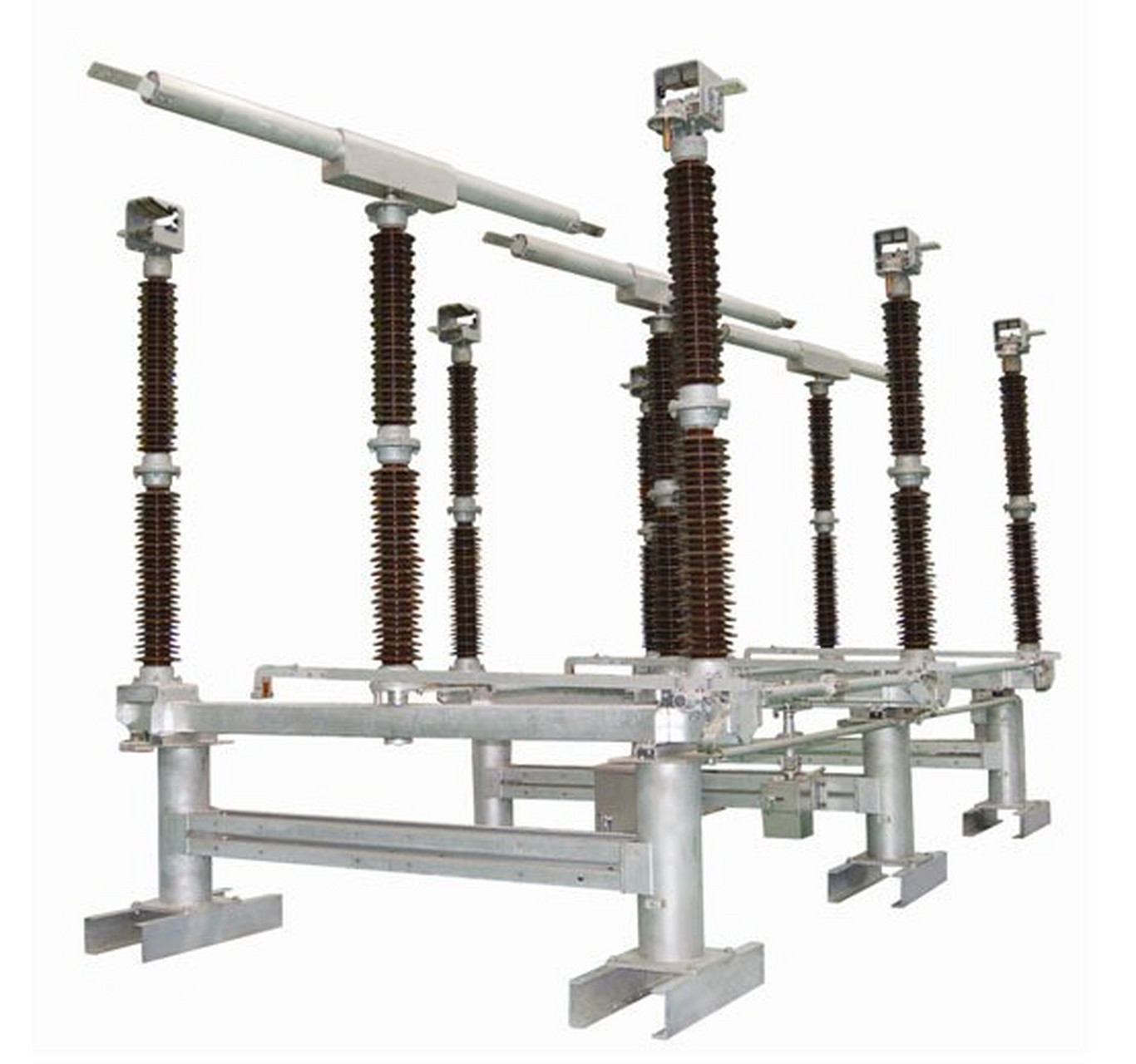 断路器和隔离开关的区别 断路器和隔离开关的区别 隔离开关的符号是qs