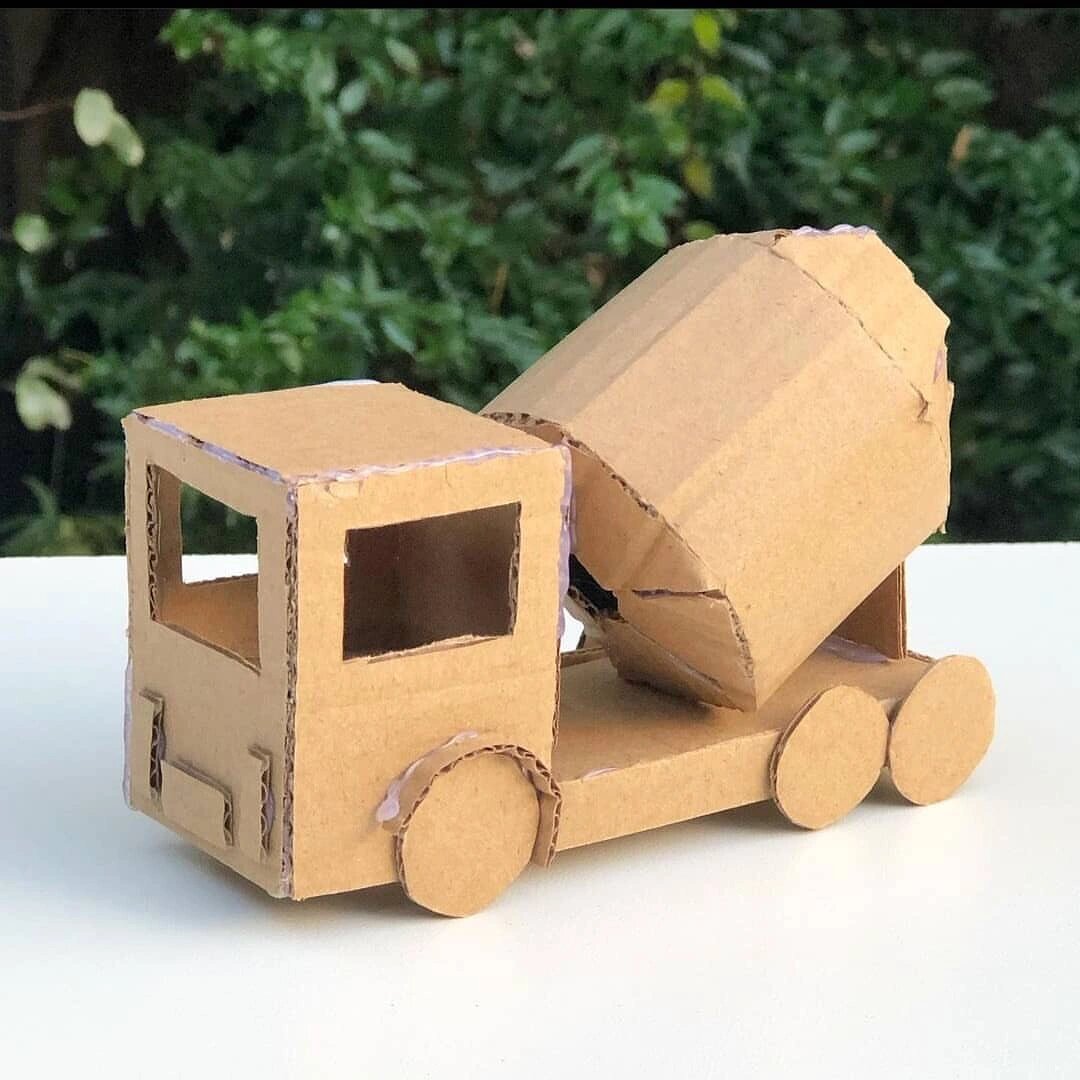 小小纸盒大改造看看都能做成什么吧!