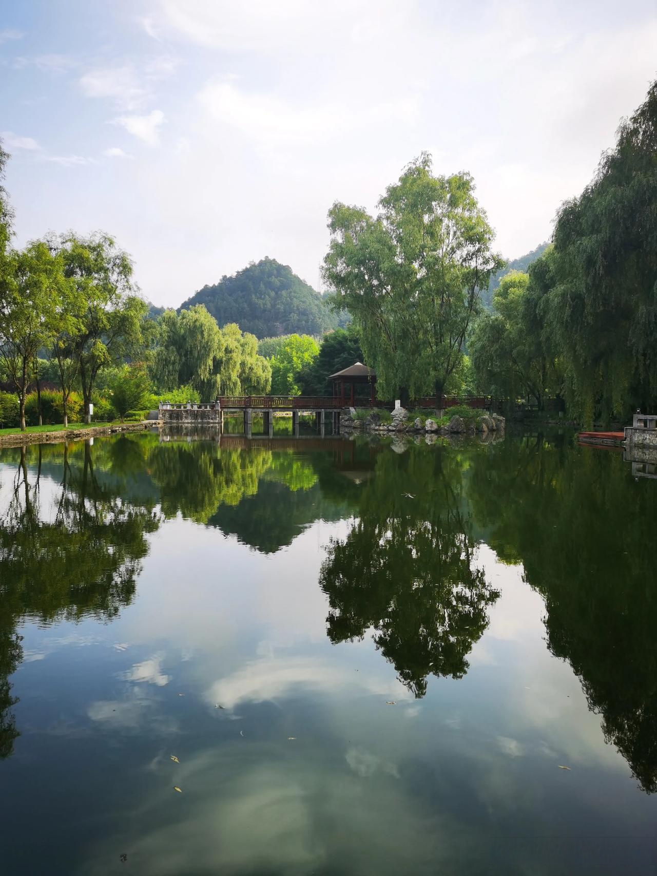 张锳是晚清名臣张之洞的父亲他在贵州兴义府