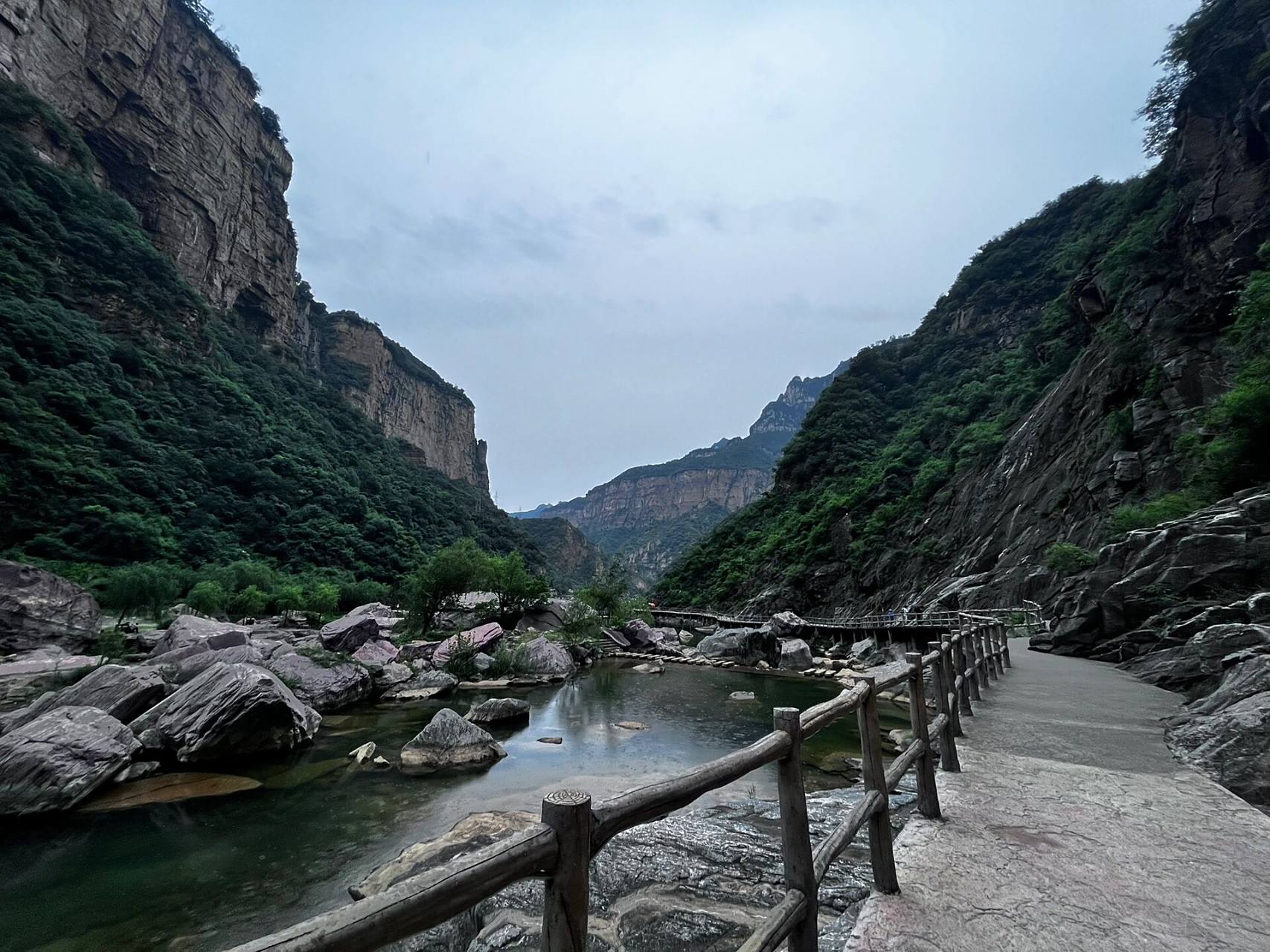 长垣-宝泉(大峡谷)    宝泉的风景真不错,手机原图直出,一天就能玩完