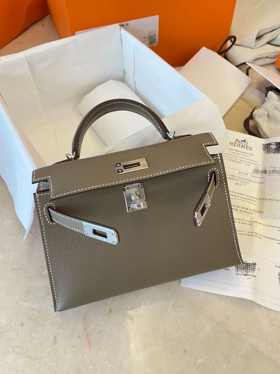 爱马仕mini kelly二代 大象灰 银扣 爱马仕最难买,配货比最高,二手