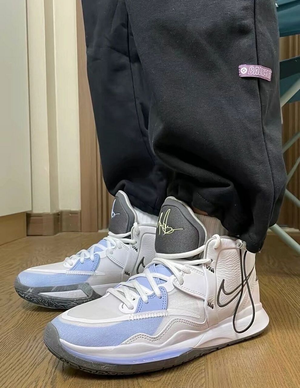 99最美欧文8  | 白冰蓝配色绝绝子99 nike kyrie 8 /欧文8实战