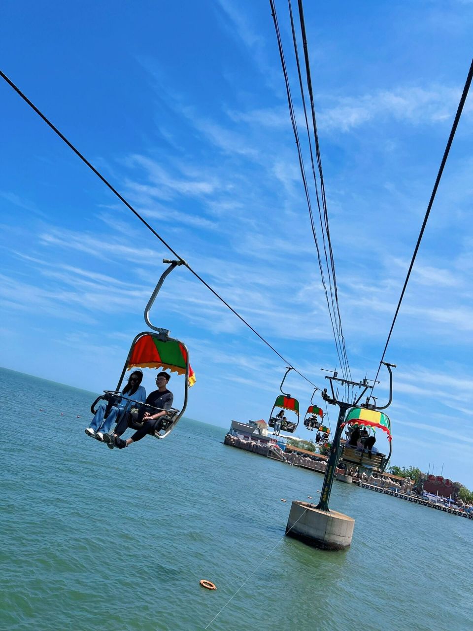 仙螺岛·跨海索道06 排队1h换来的浪漫 据说是国内唯一的海上索道