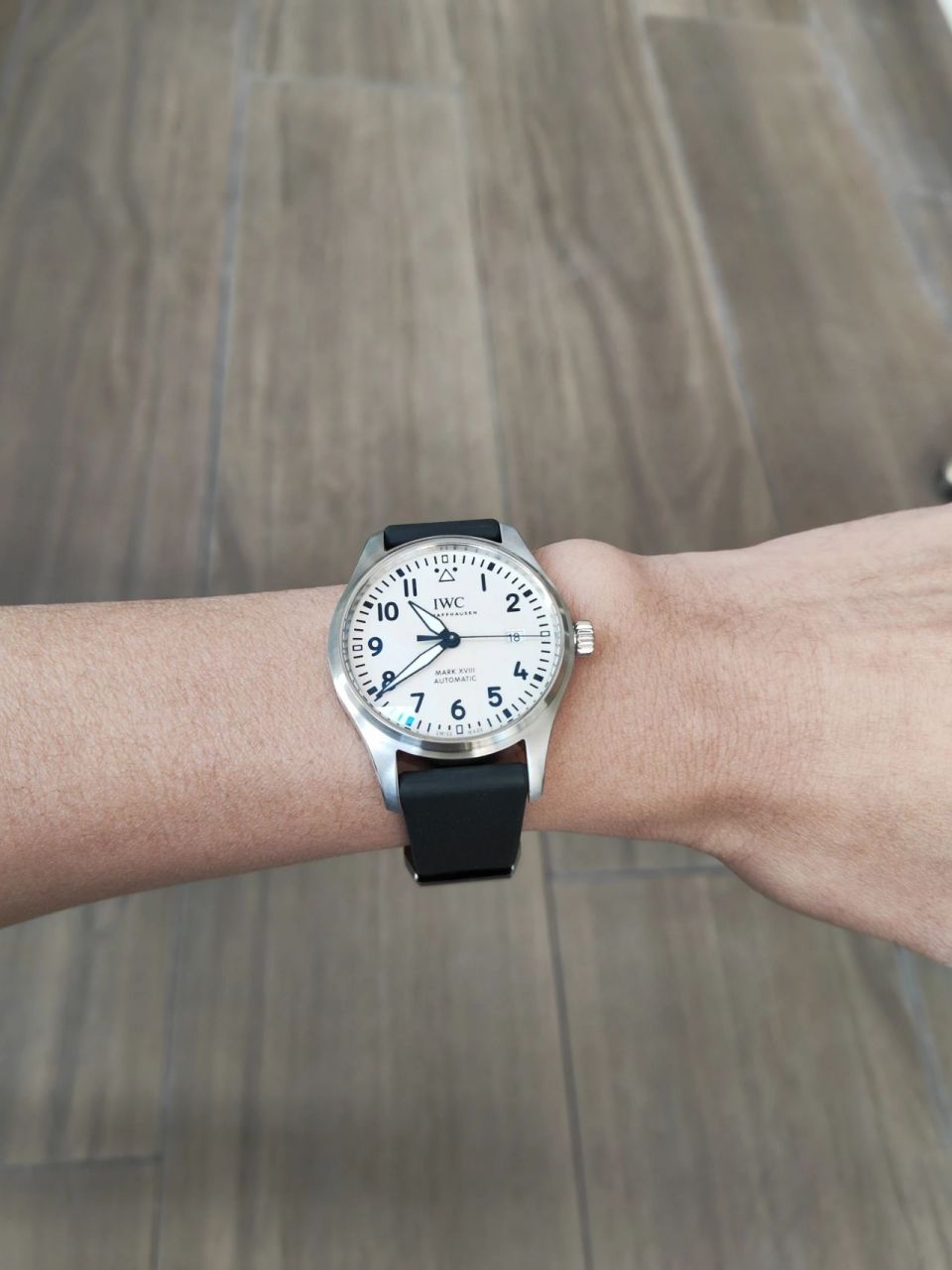 盘面配色我觉得是最好看的马克了.