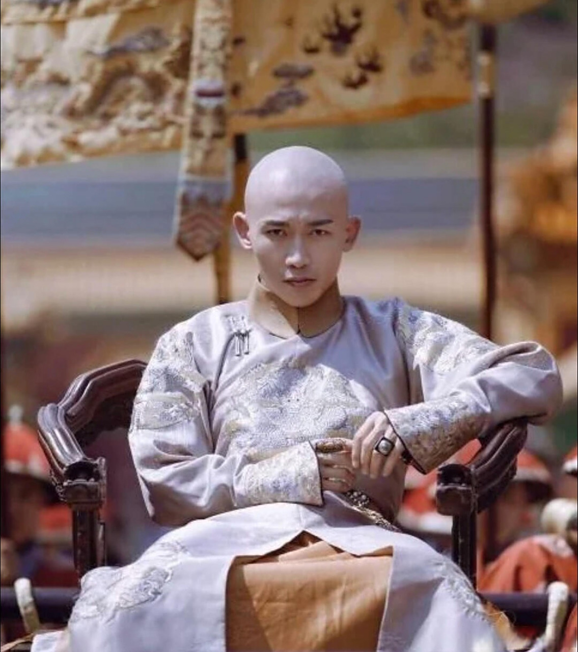 延禧攻略里的聂远居然是第二次演乾隆了!