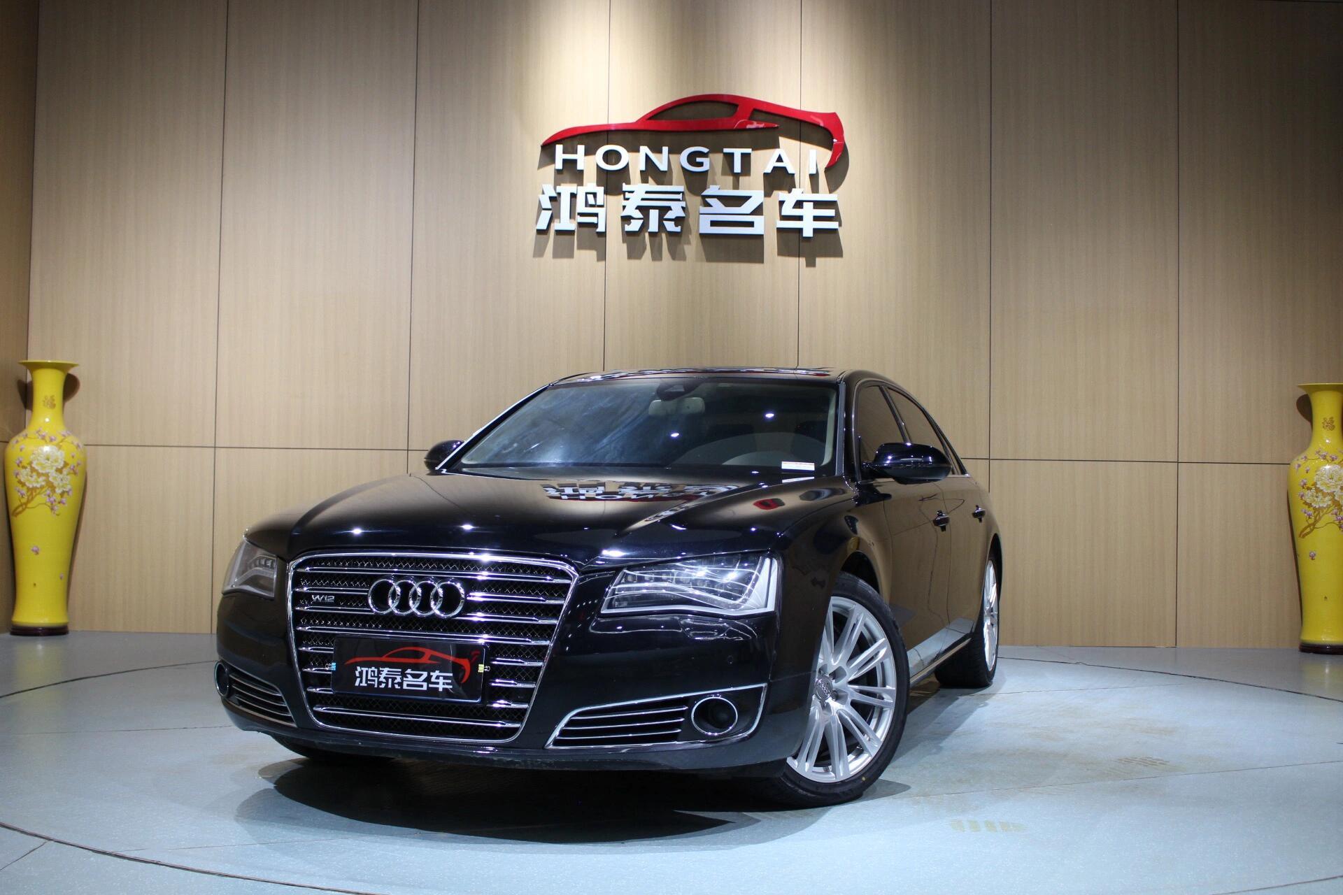 3自然吸气奥迪a8 搭载w12缸发动机 新车落地300多万,裸车:264.8万 .