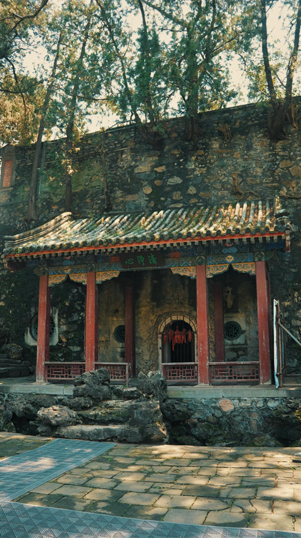 相信上天的旨意,发生在这世界上的事情没有一样是出