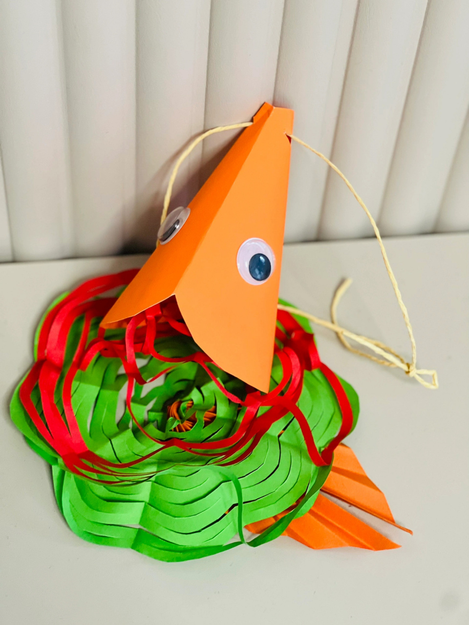 儿童手工剪纸拉花——鱼