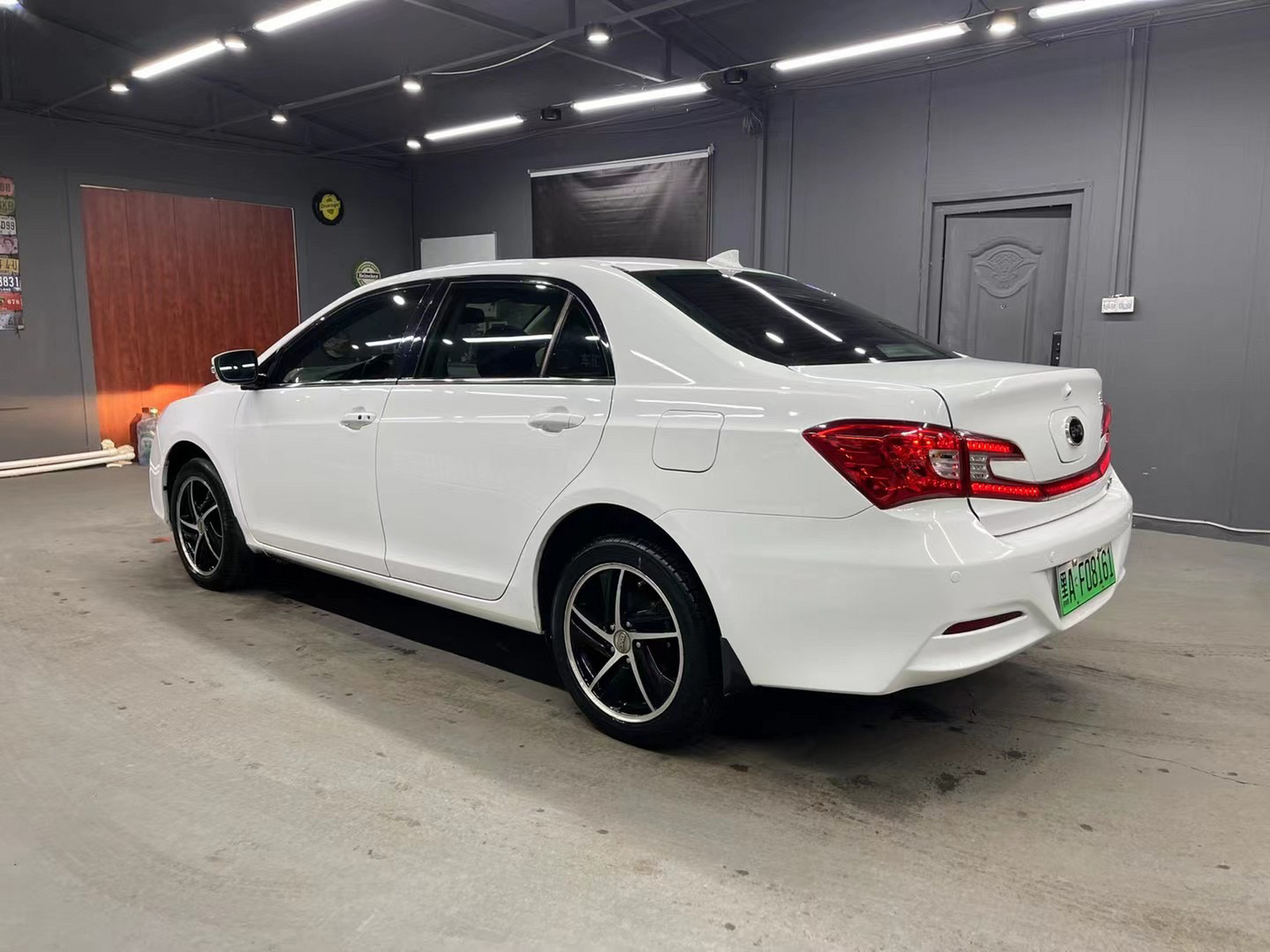 性价比超高的二手车—15年比亚迪 秦 15年比亚迪 秦 价格3.