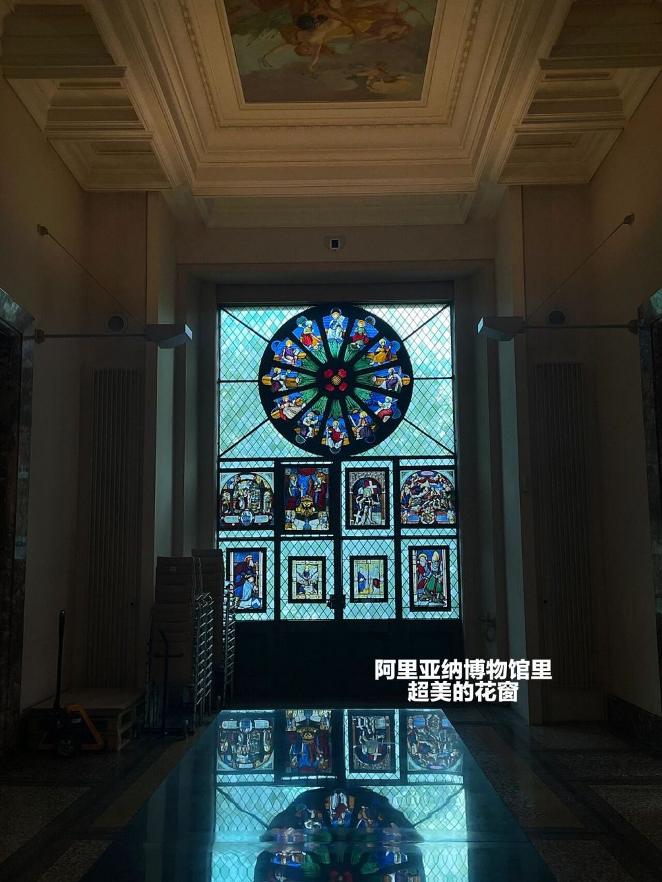 日内瓦|不走回头路,逛所有热门景点05 9015路线: 万国宫&断腿椅