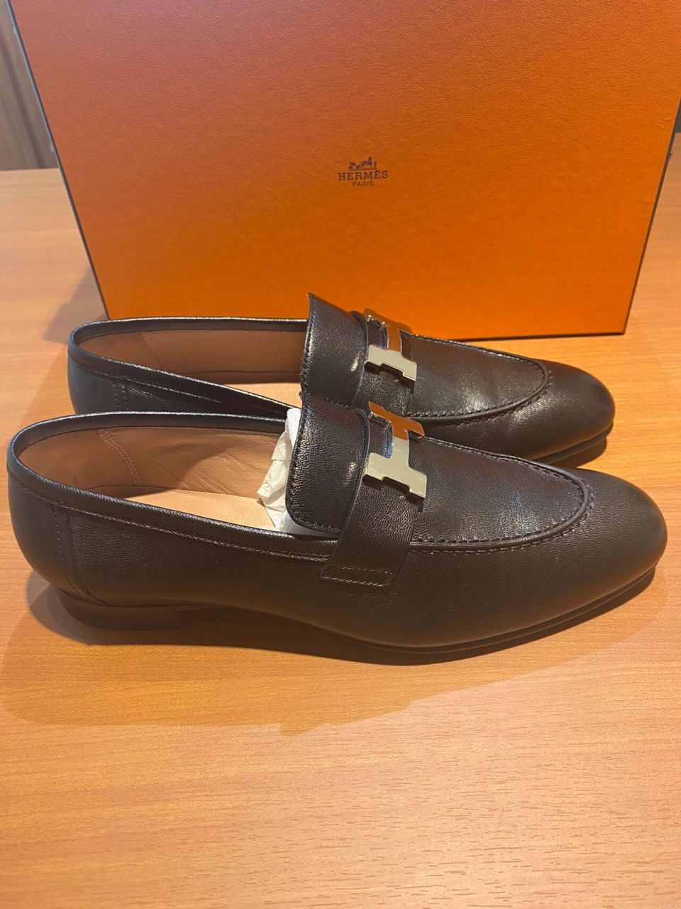 爱马仕hermes莫卡辛皮鞋paris 37(23.