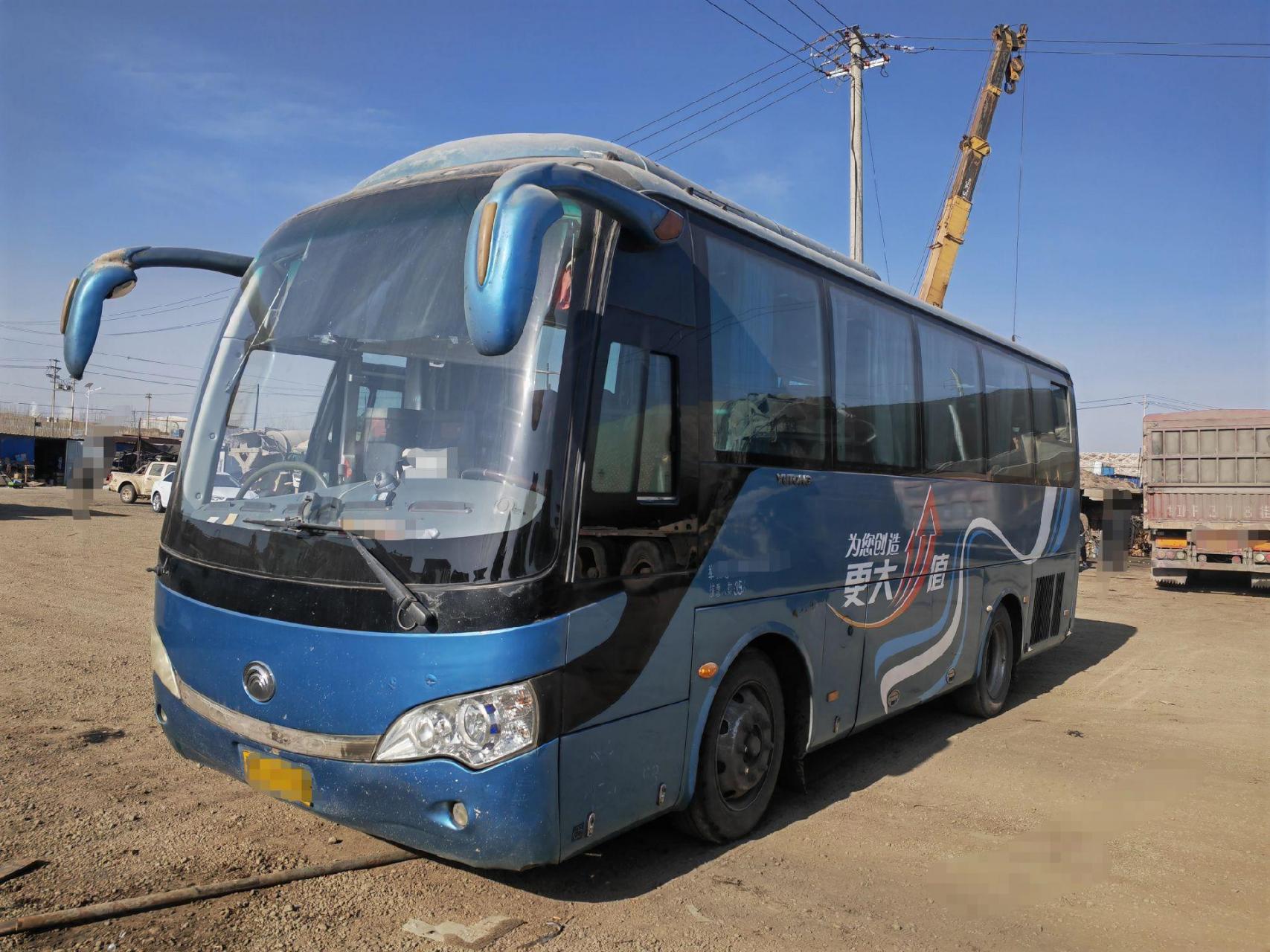 精品宇通6808型号 35座,玉柴200马力,国3排放,气囊缓速器,锅炉暖气