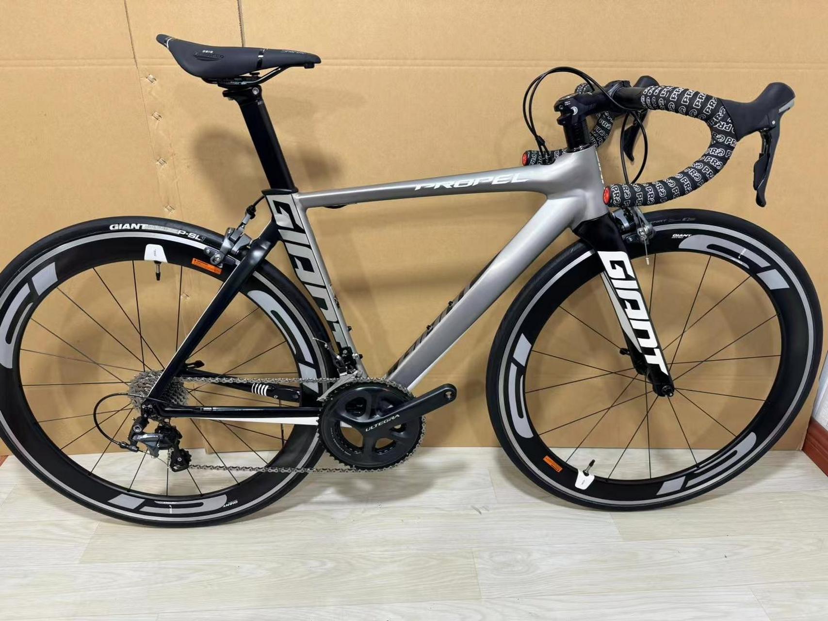 捷安特pp slr1公路自行车 旗舰铝架 碳纤维坐管 碳纤维前叉 禧玛诺ut
