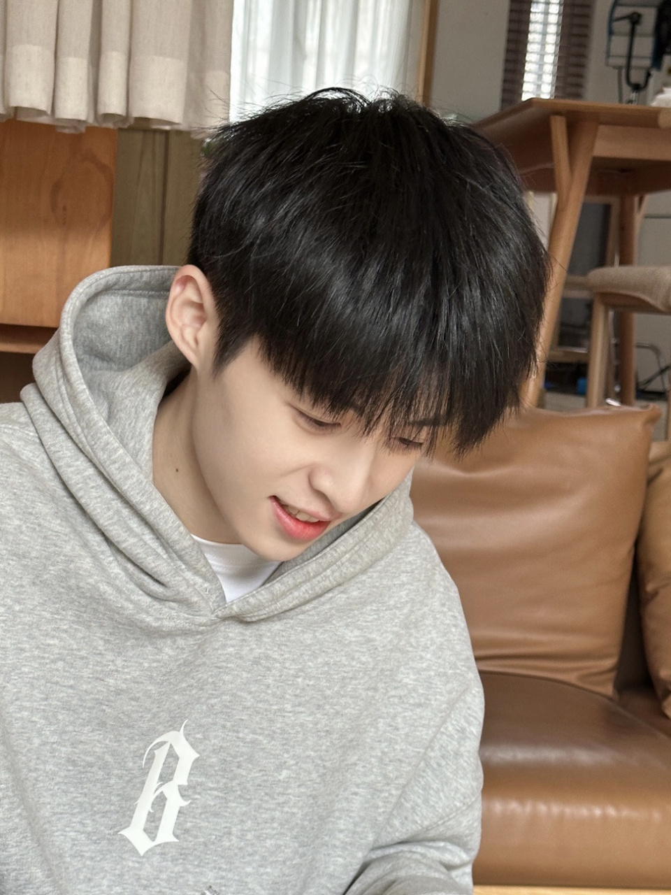 所96男生/必剪一次的少年感发型.