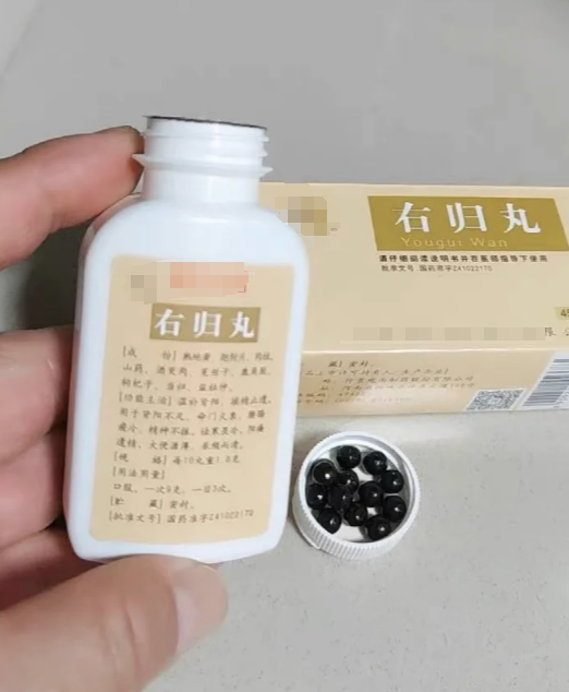 关于吃什么能让生殖器变大,很多人关心的是男性阴茎增长问题