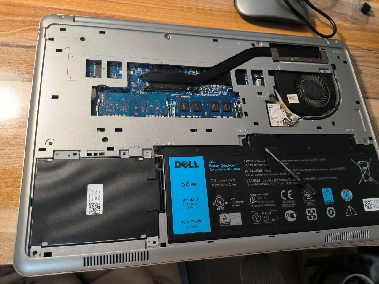 老电脑换固态硬盘 2013年末买的电脑,dell灵越7537这个型号好像很少有
