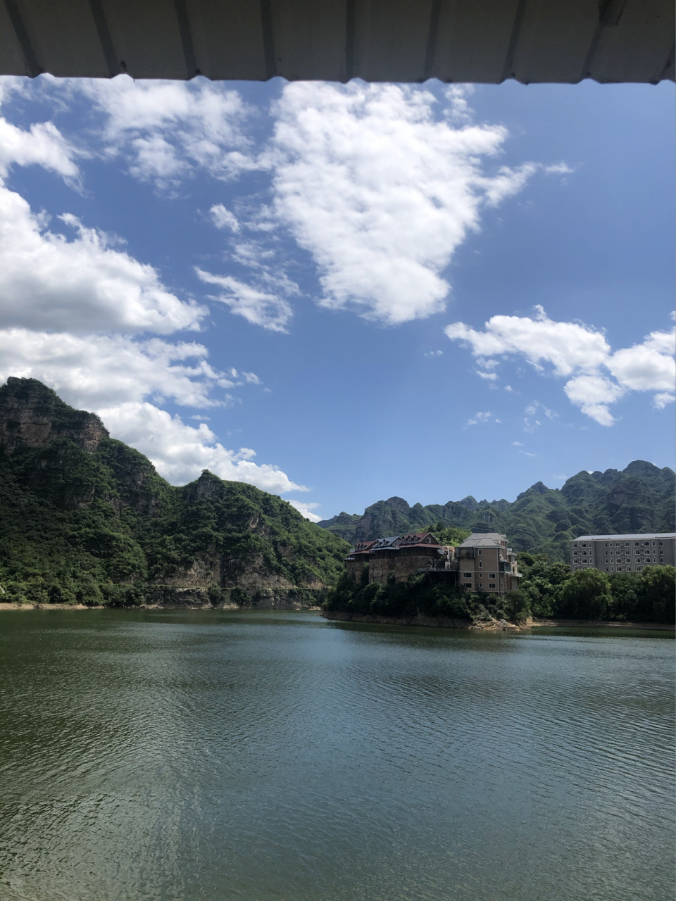 保定周边旅游—顺平龙潭湖 那天临时起意打算出去玩玩水看看山 于是