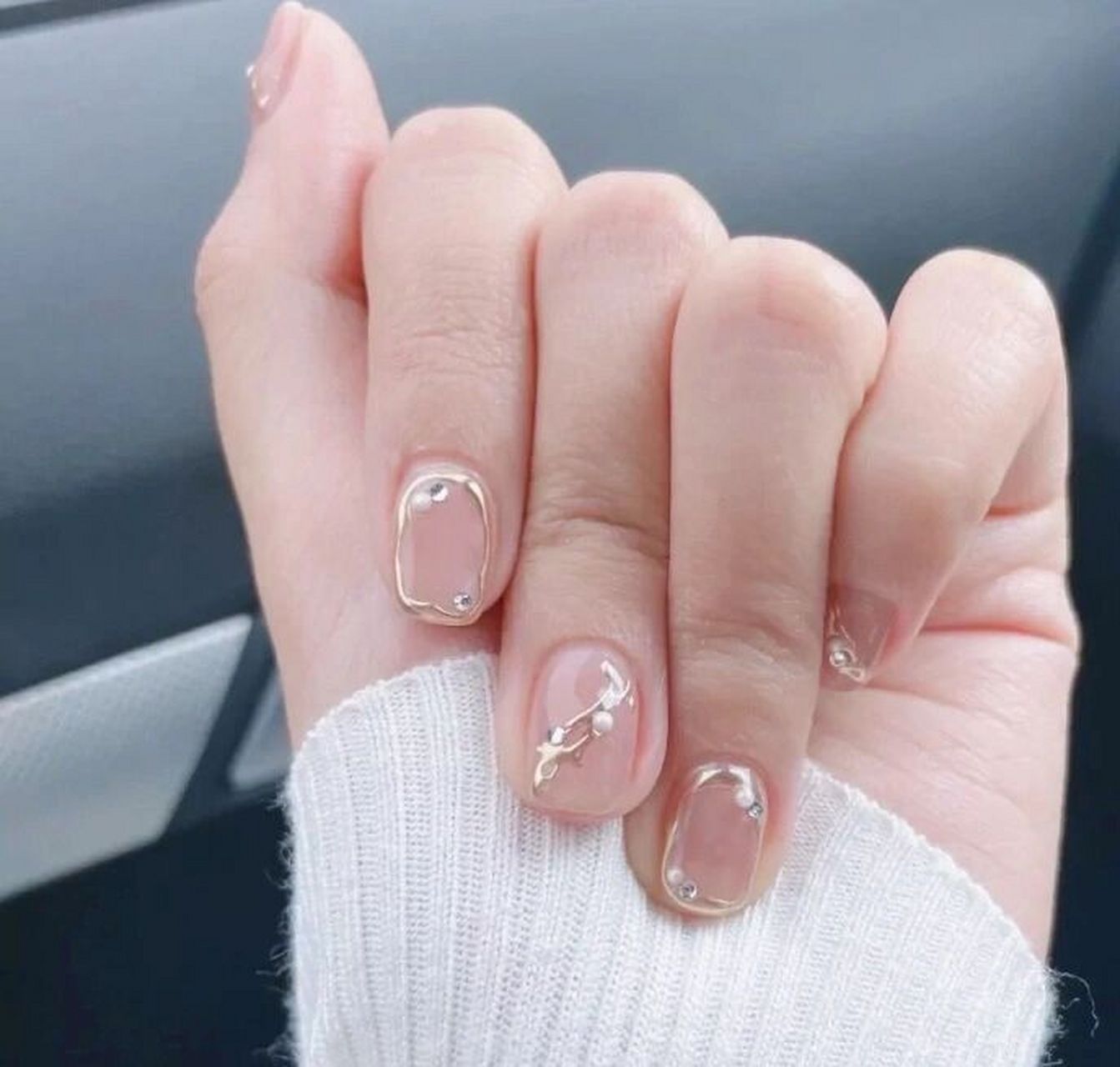 2022夏天短款美甲来了97高级简约 显白高级款式7515小短甲也