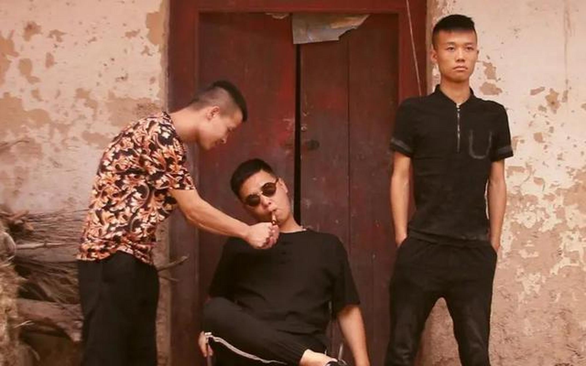 为什么街头混混打架从来不穿防刺服?