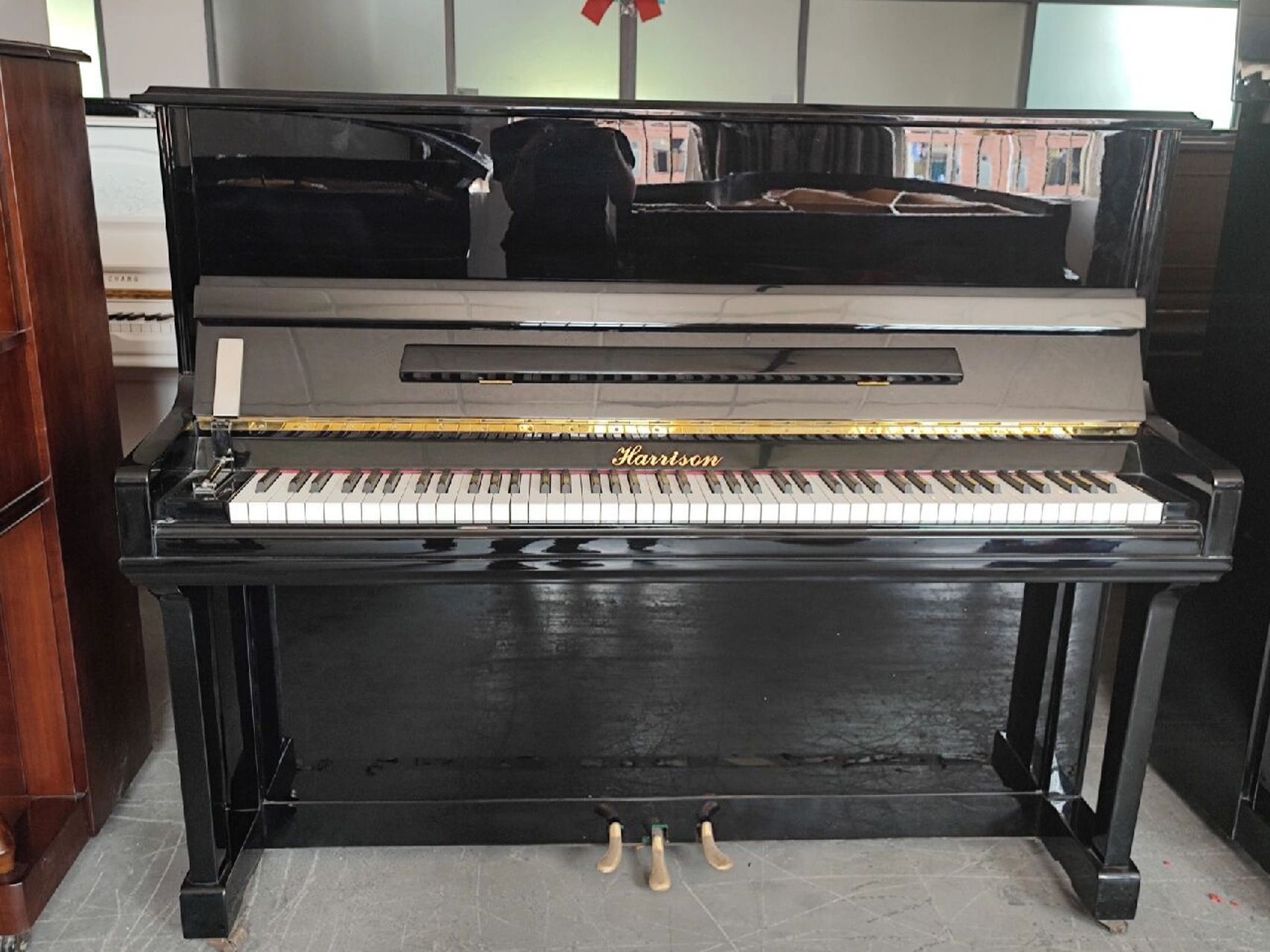 【harrison哈利臣】钢琴 广东哈利臣钢琴有限公司是经省外经委批准而