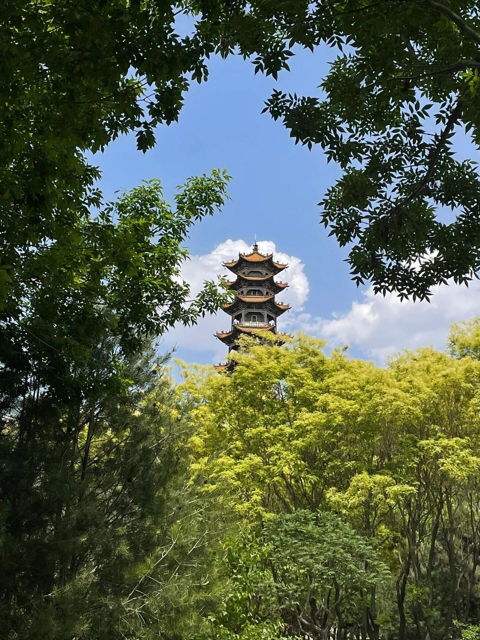 山西长治长子县 这的风景也还不错.值得你来看看7891