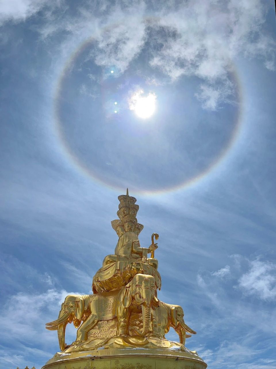 峨眉山佛光照片图片