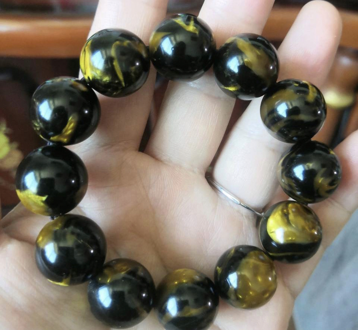 辨别海柳之血柳真假 太可悲了,假海柳反而做了"证书",现在的作假技术